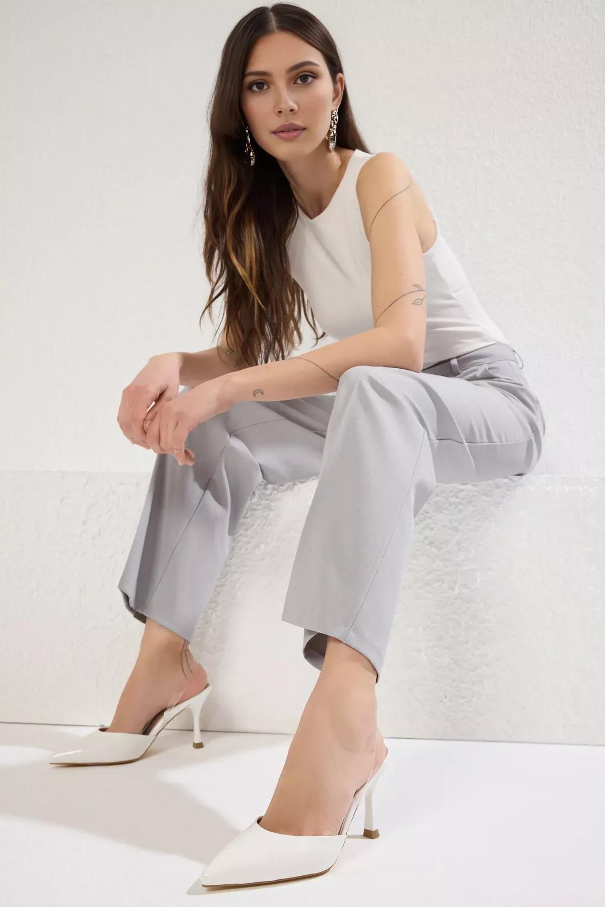 White Patent Leather Heeled Shoes, White, large image number 1