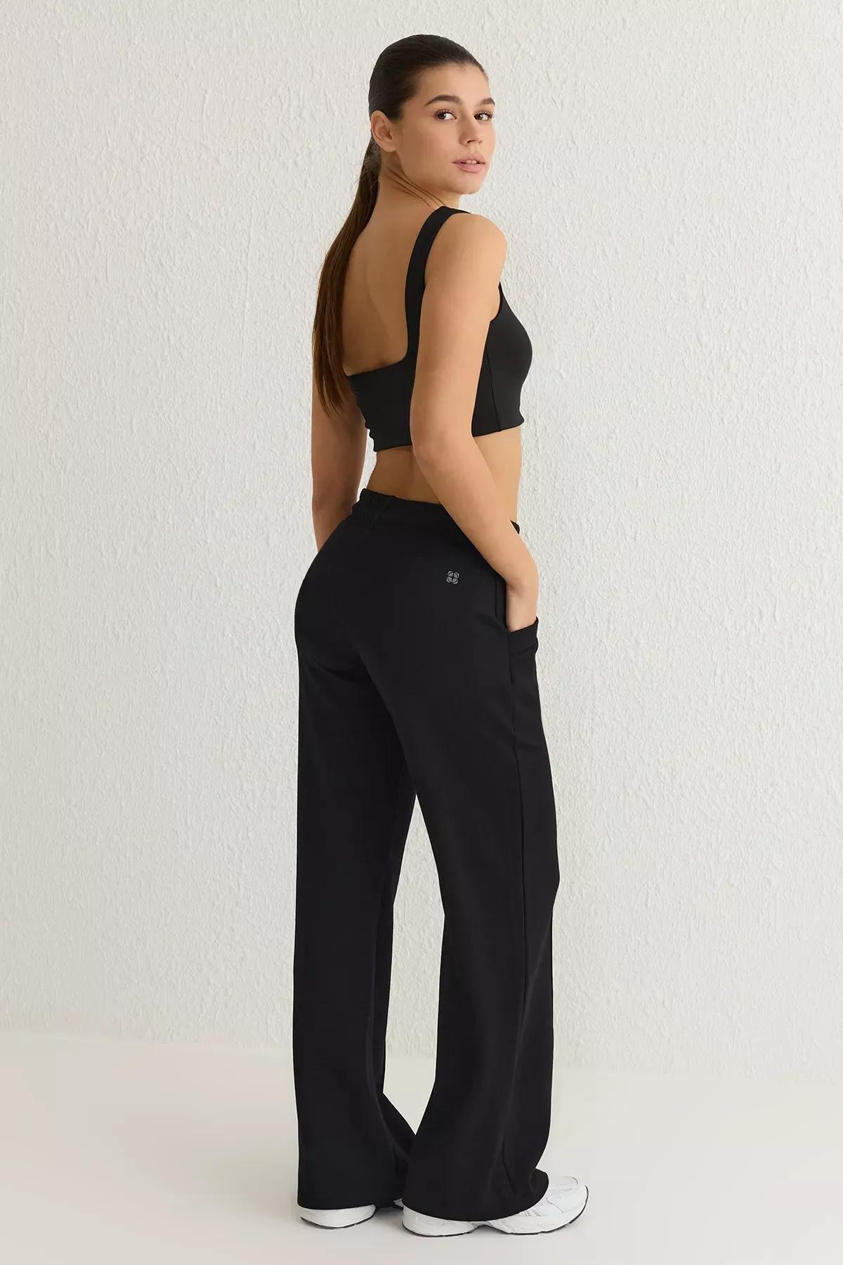 Black Reflective Pocket Knit Sweatpants, , large image number 4