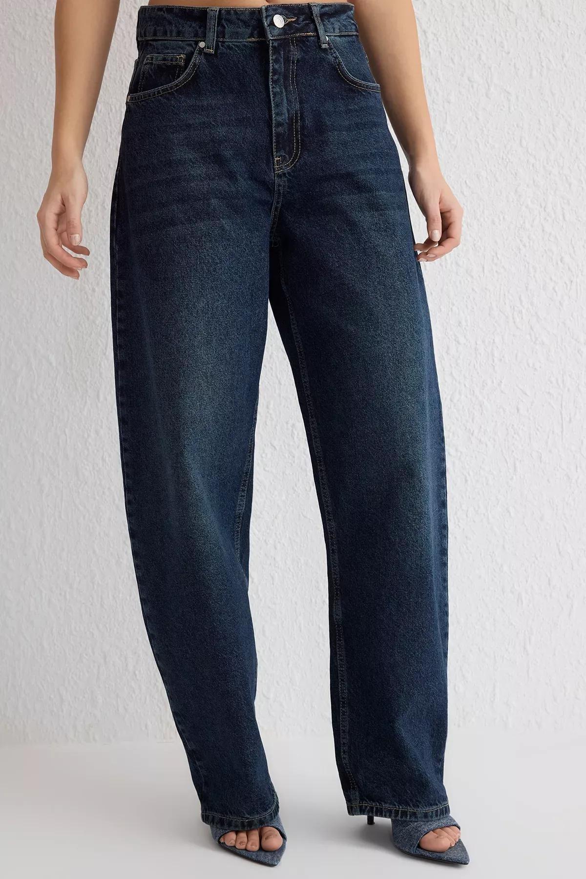 Blue Medium Waist Skater Jeans, , large image number 2