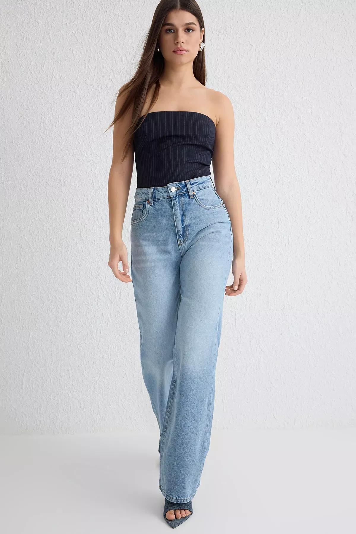 Blue High-Waist Wide Leg Jeans, LIGHT BLUE, large image number 0