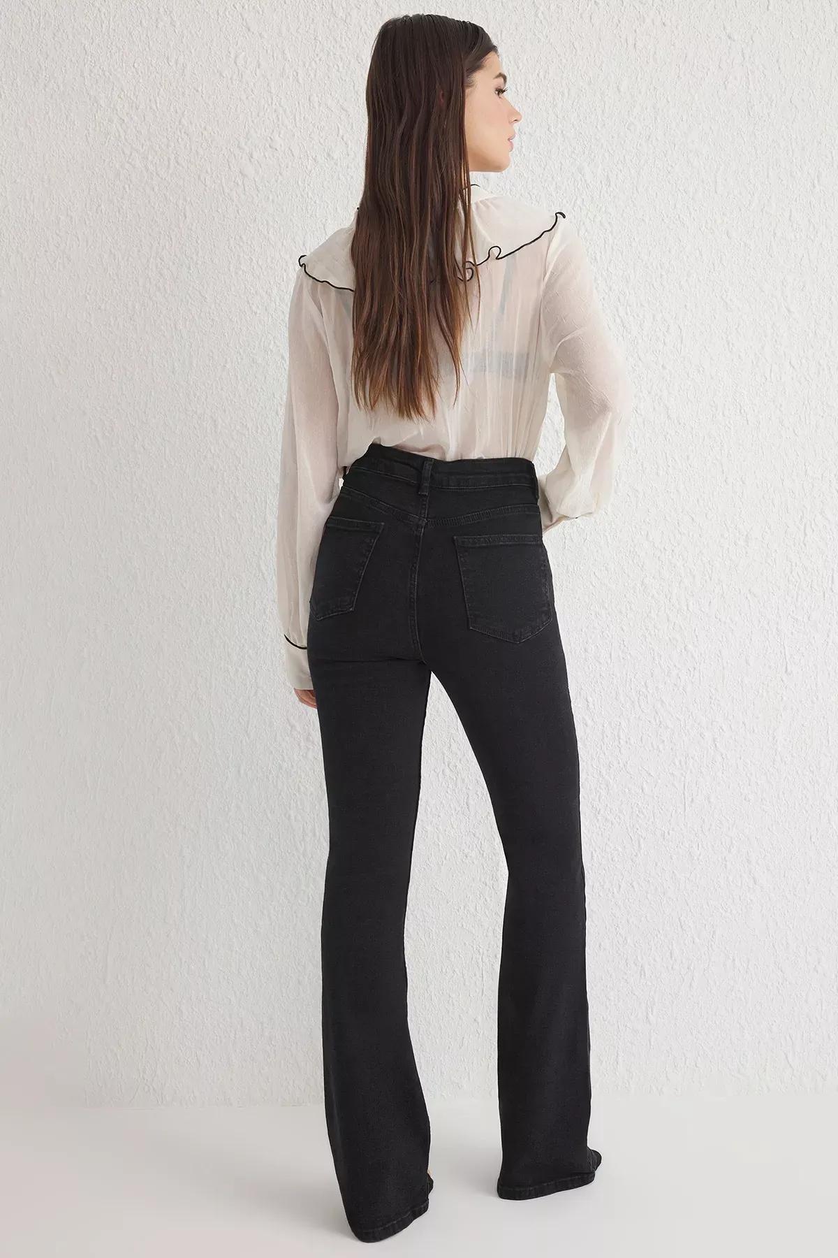 Black High-Waist Flare Jeans, , large image number 4