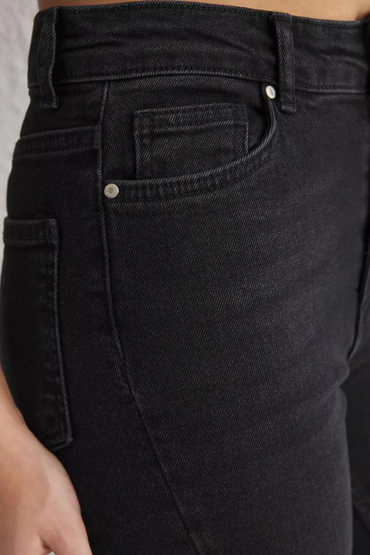 Black High-Waist Flare Jeans, , large image number 3