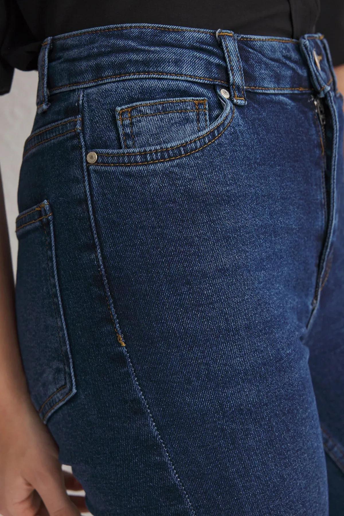 Blue High-Waist Flare Jeans, , large image number 3
