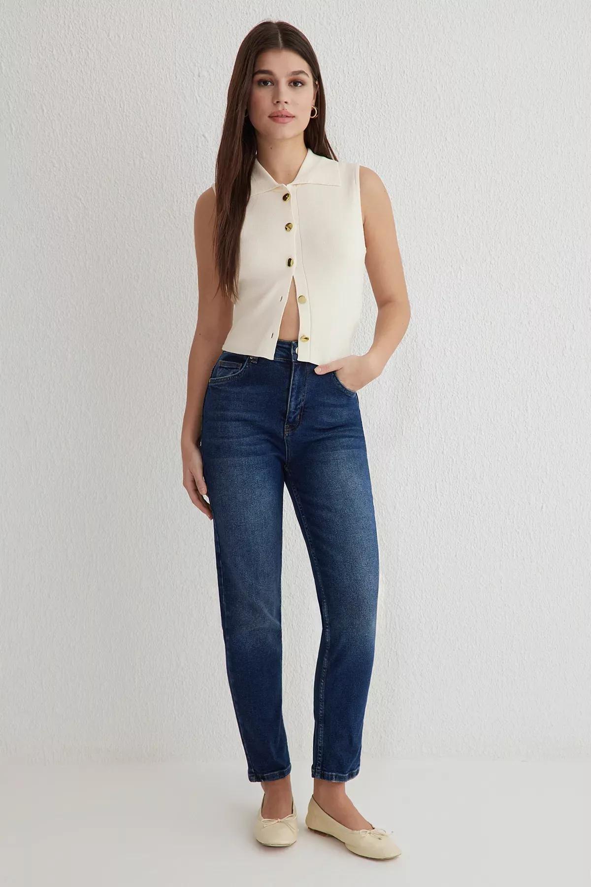 Blue Comfort Fit Mom Jeans, , large image number 0