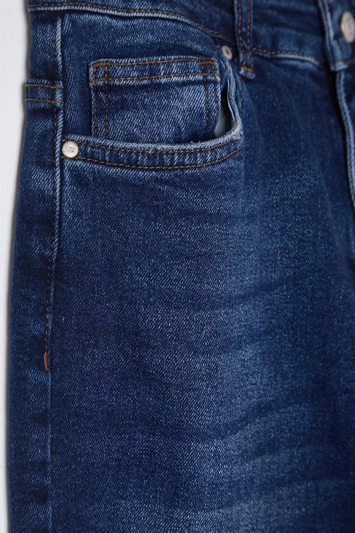 Blue Comfort Fit Mom Jeans, DARK BLUE, large image number 4