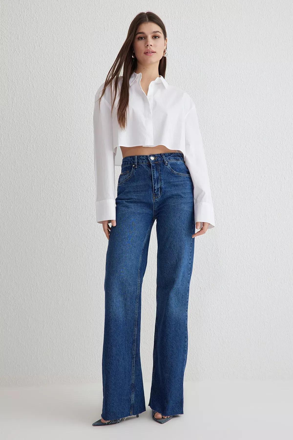 Blue High-Waist Wide Leg Jeans, , medium