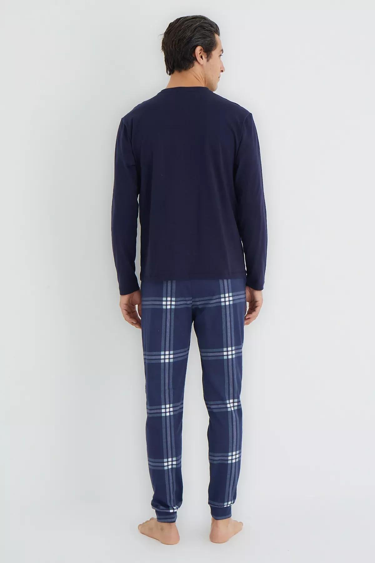 Navy Plaid Knitted Pajama Set, , large image number 4