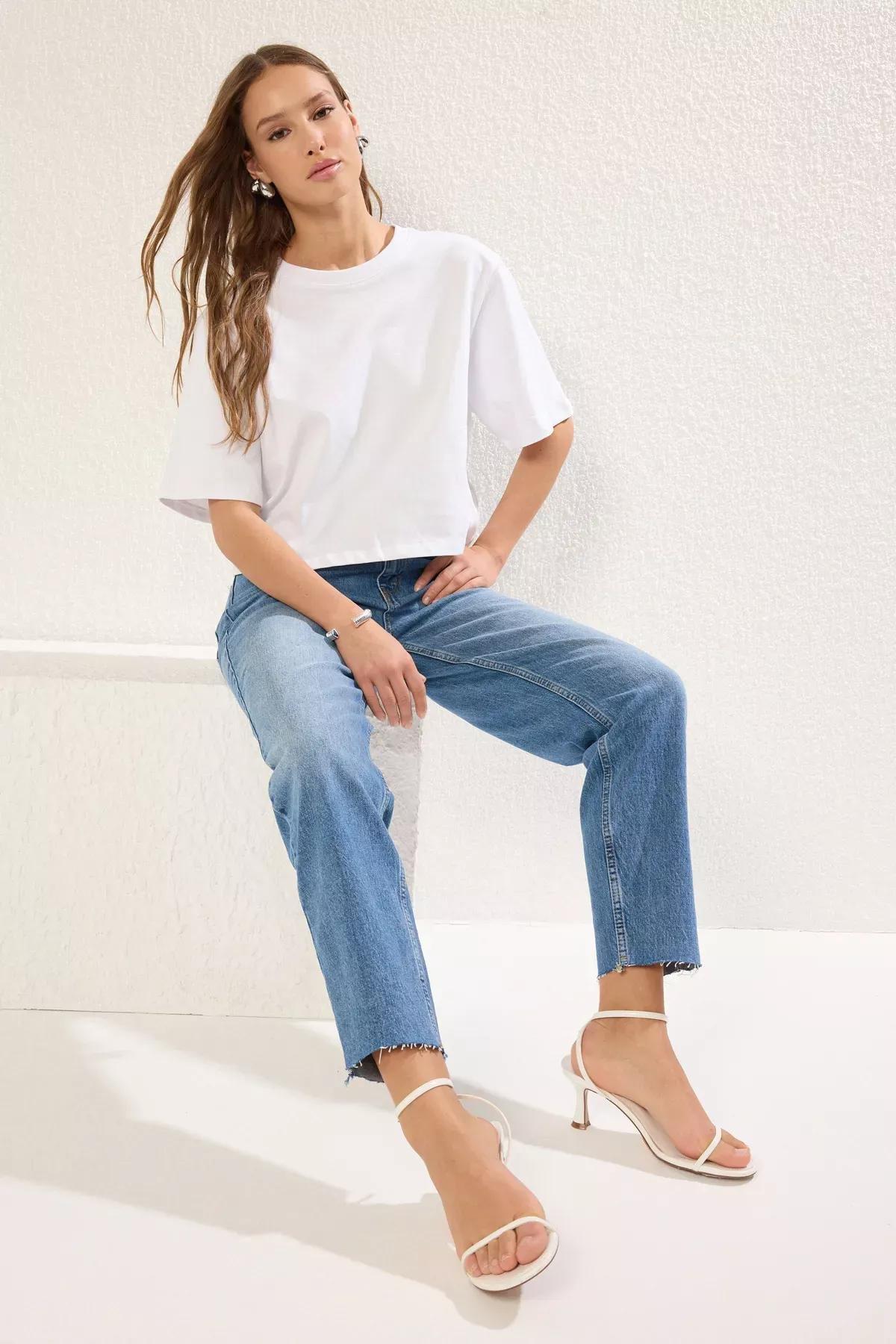 Blue Comfort Mom Jeans, , large image number 1