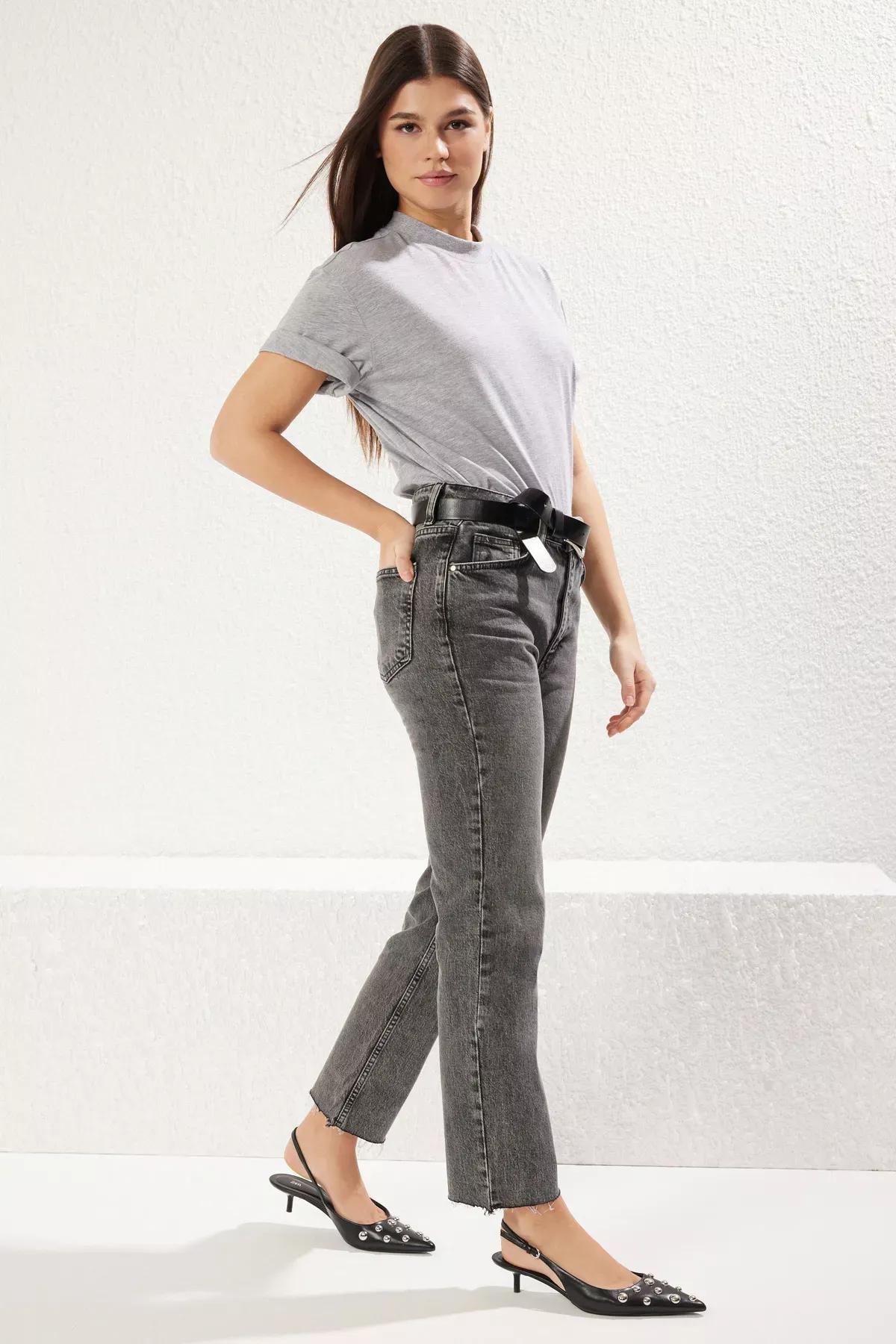 Grey Comfort Straight Fit Jeans, , large image number 1