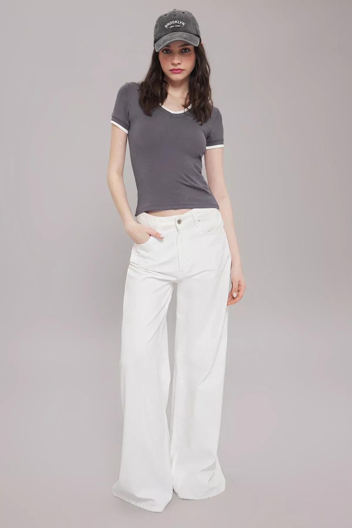 Grey Color Block Fitted Knit Blouse, , large image number 1