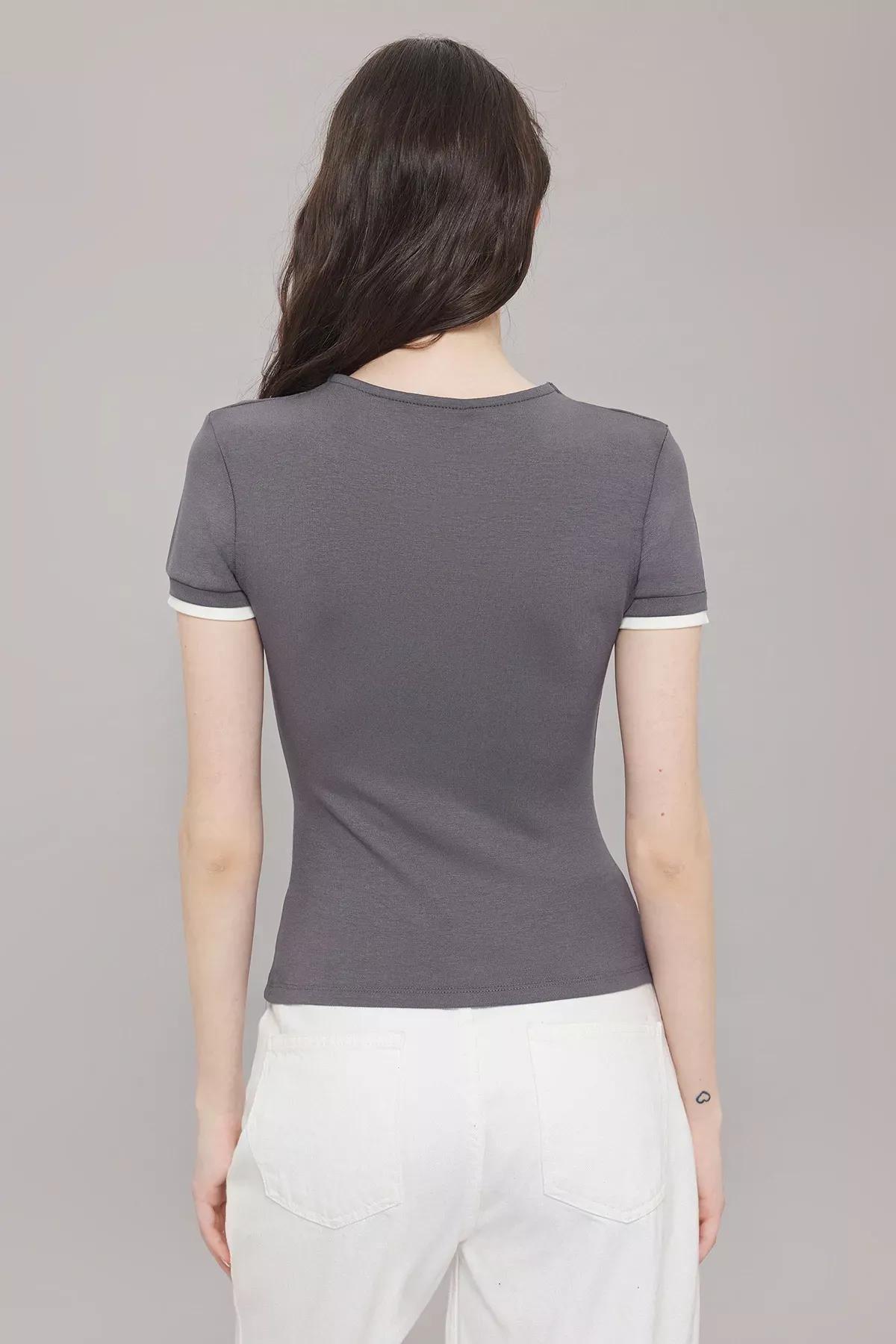 Grey Color Block Fitted Knit Blouse, , large image number 3