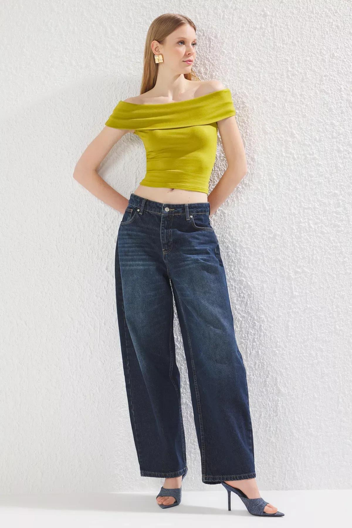 Green Carmen Collar Knitted Blouse, OIL GREEN, large image number 2