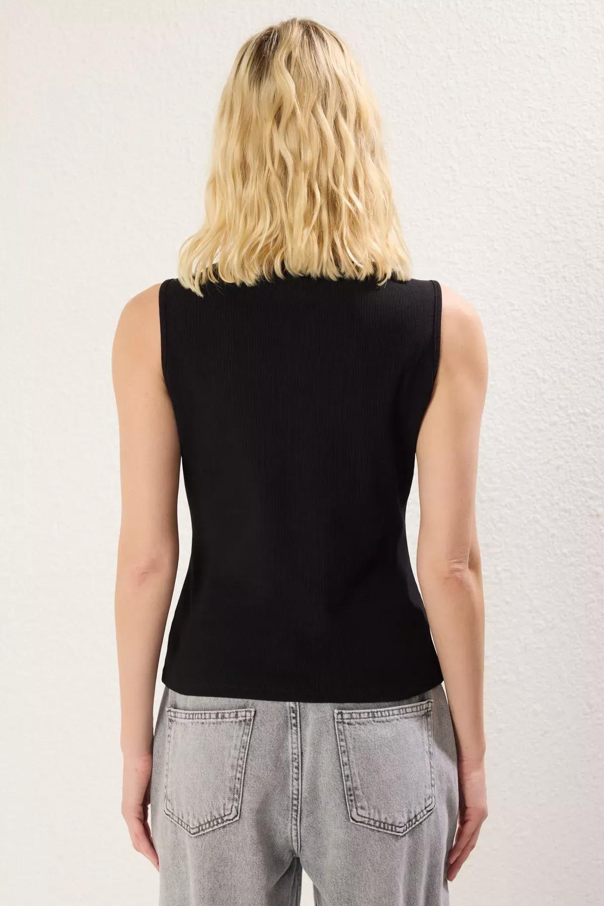 Black Bow Pool Collar Blouse, , large image number 4