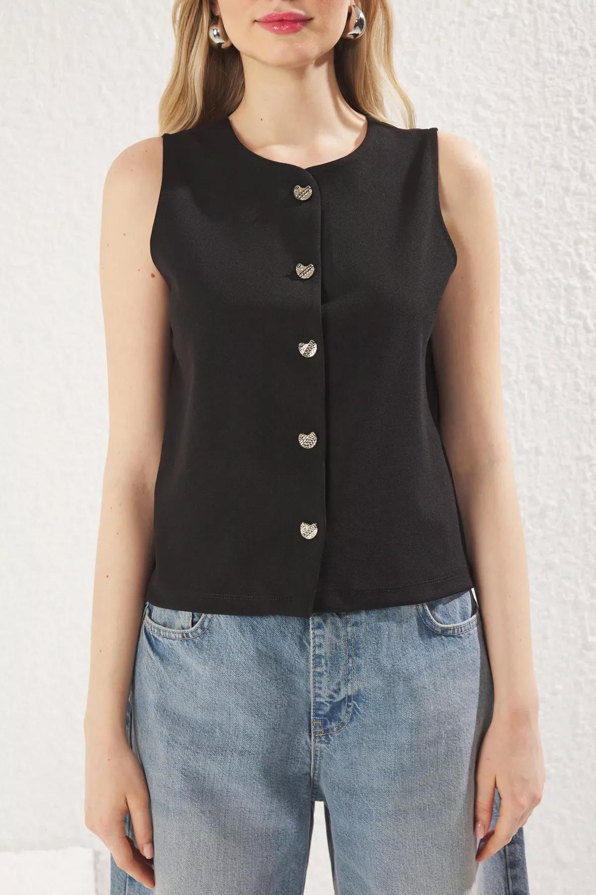 Black Heart Button Detail Vest, BLACK, large image number 3