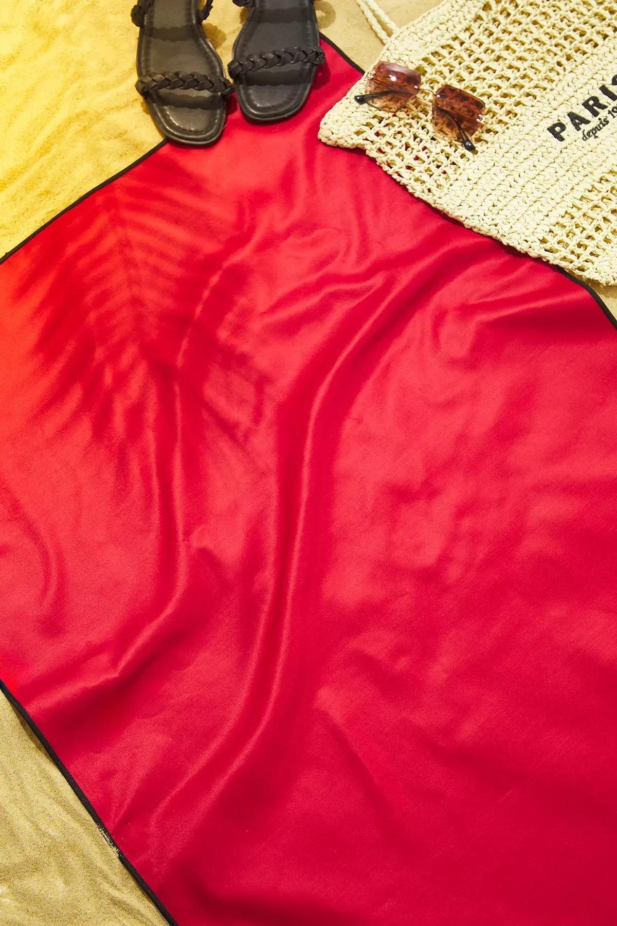 Red Microfiber Towel, C101_1831, large image number 1