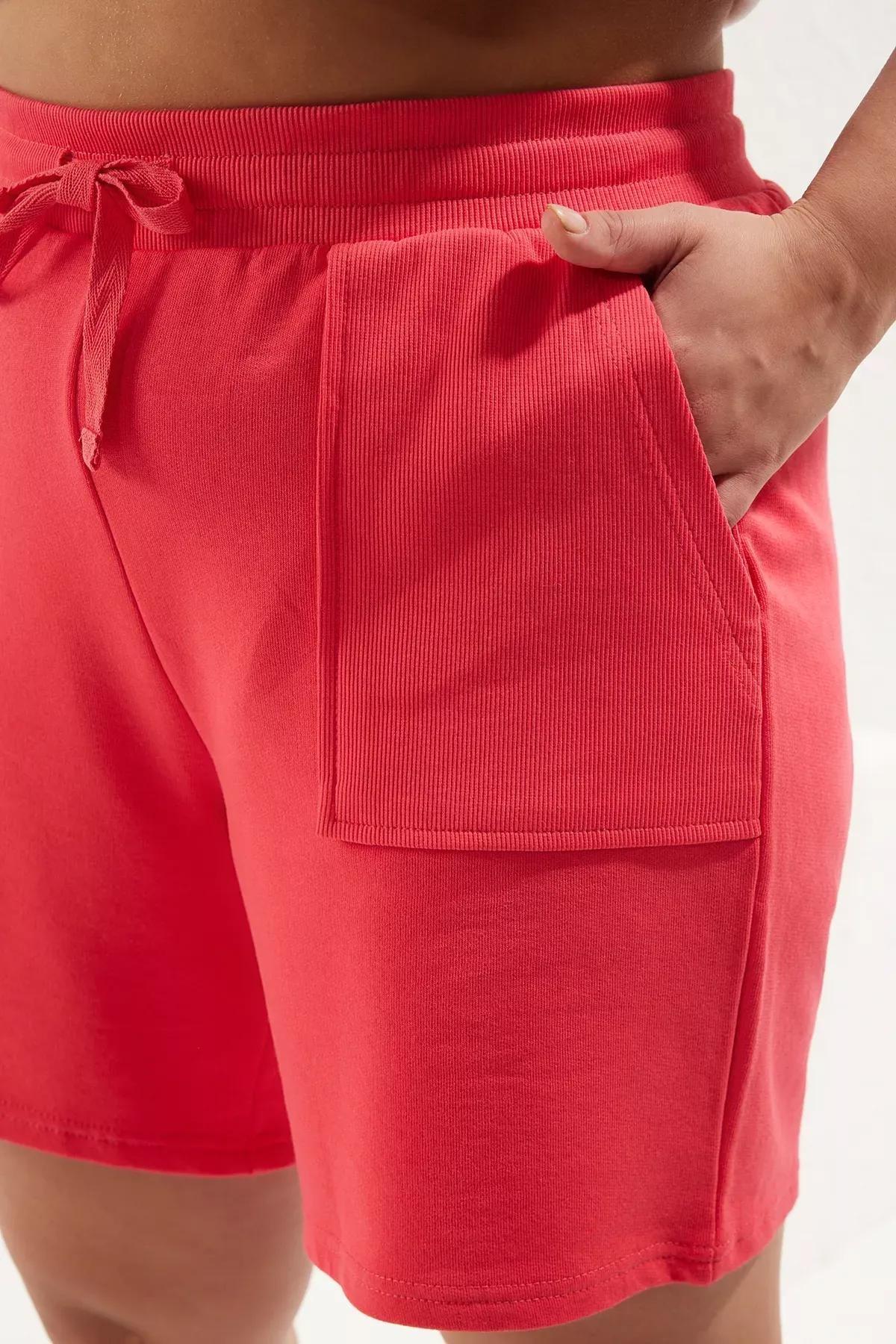 Pink Knitted Plus-Size Shorts, , large image number 3