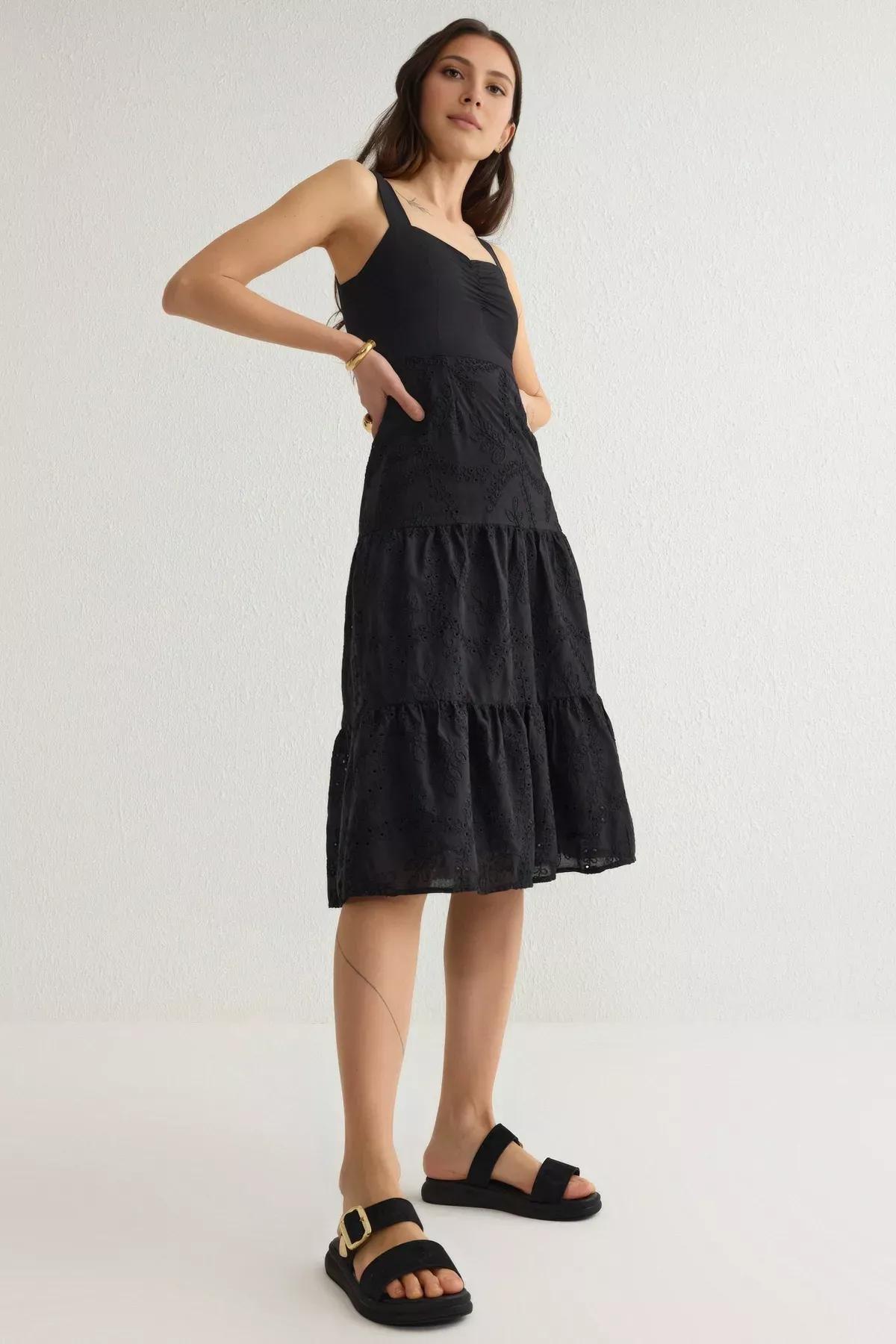 Black Gold Flat Slippers, BLACK, medium