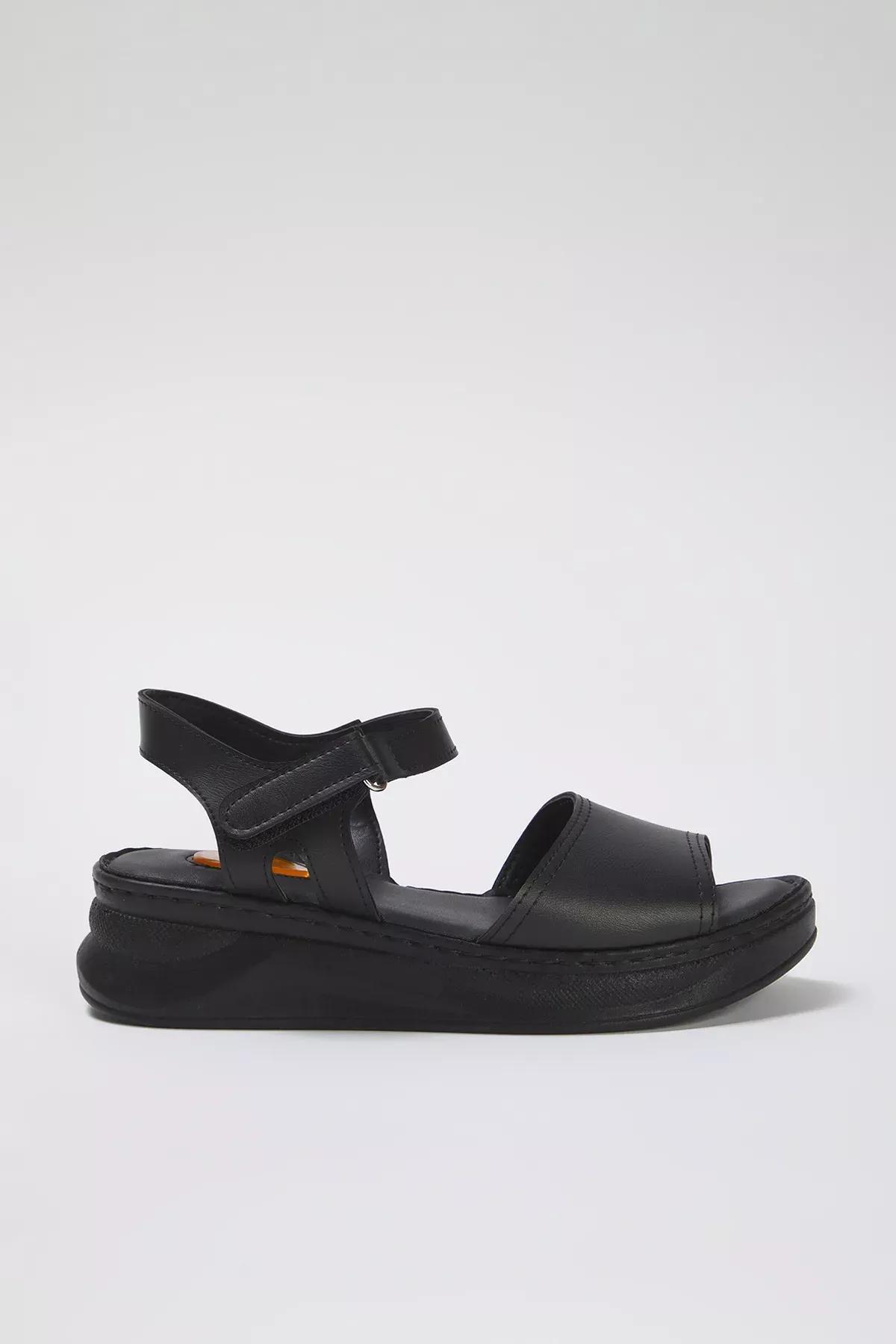 Black Comfort Strap Sandals, BLACK, large image number 2