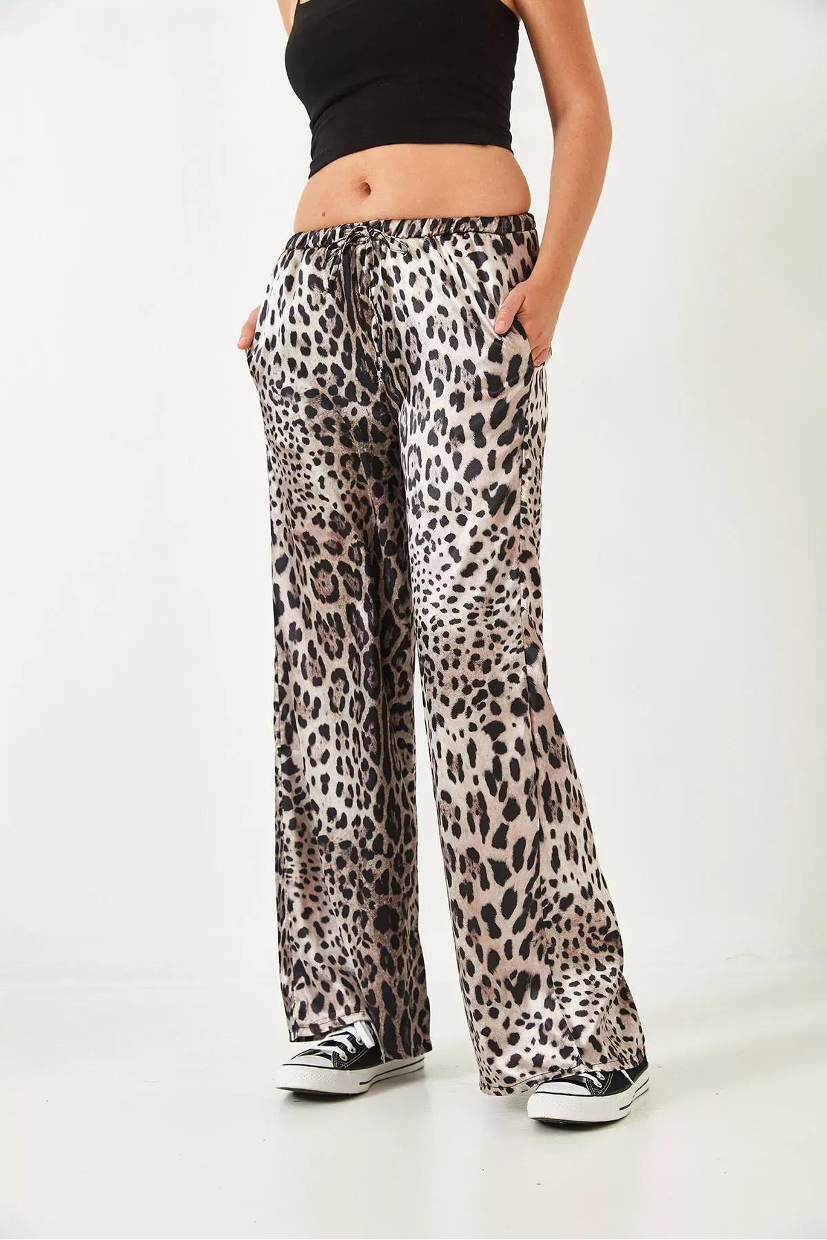 Beige Leopard Satin Palazzo Trousers, , large image number 3