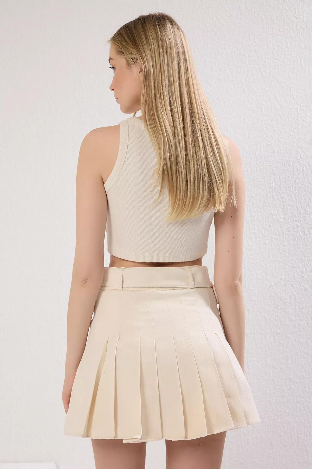 Beige Belt Detailed Pleated Mini Skirt, , large image number 3