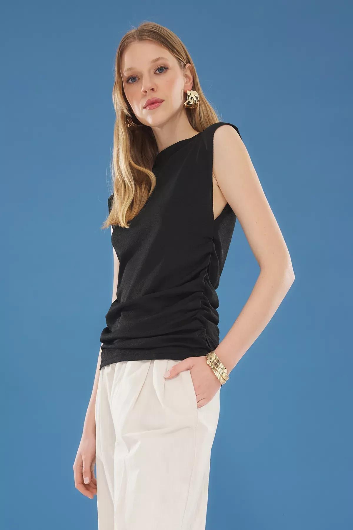 Black Pleated Knit Blouse, , large image number 0