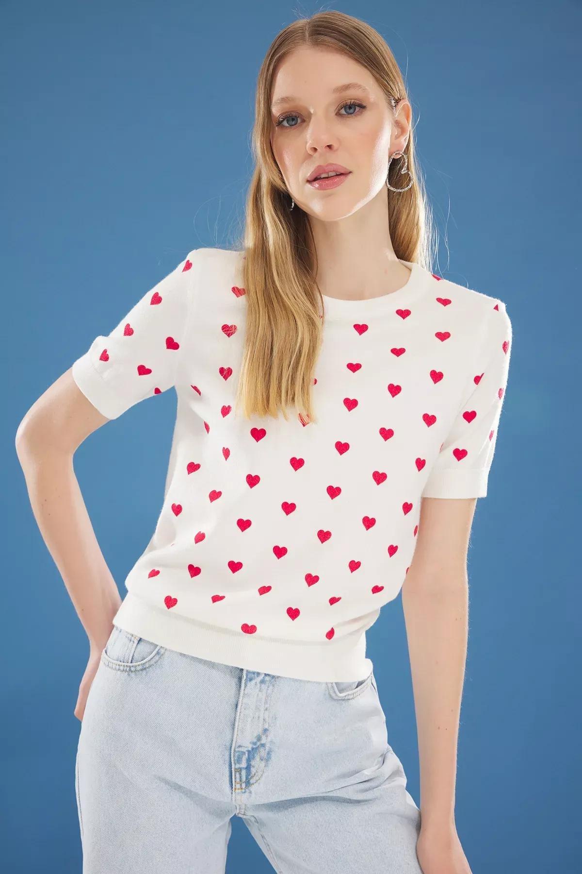 White Heart Print Knit Blouse, , large image number 0