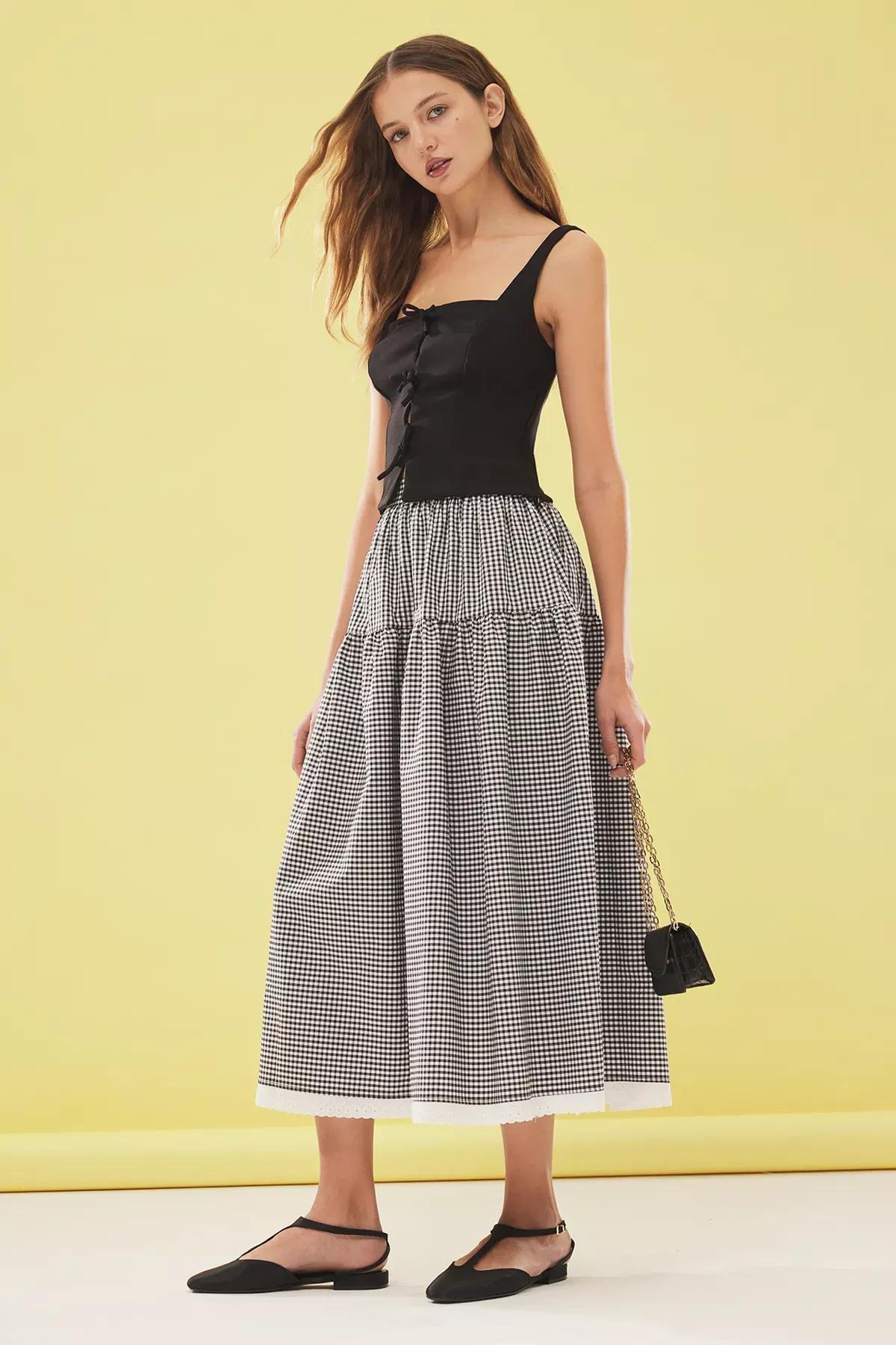 Black Gingham A-Line Midi Skirt, , large image number 1