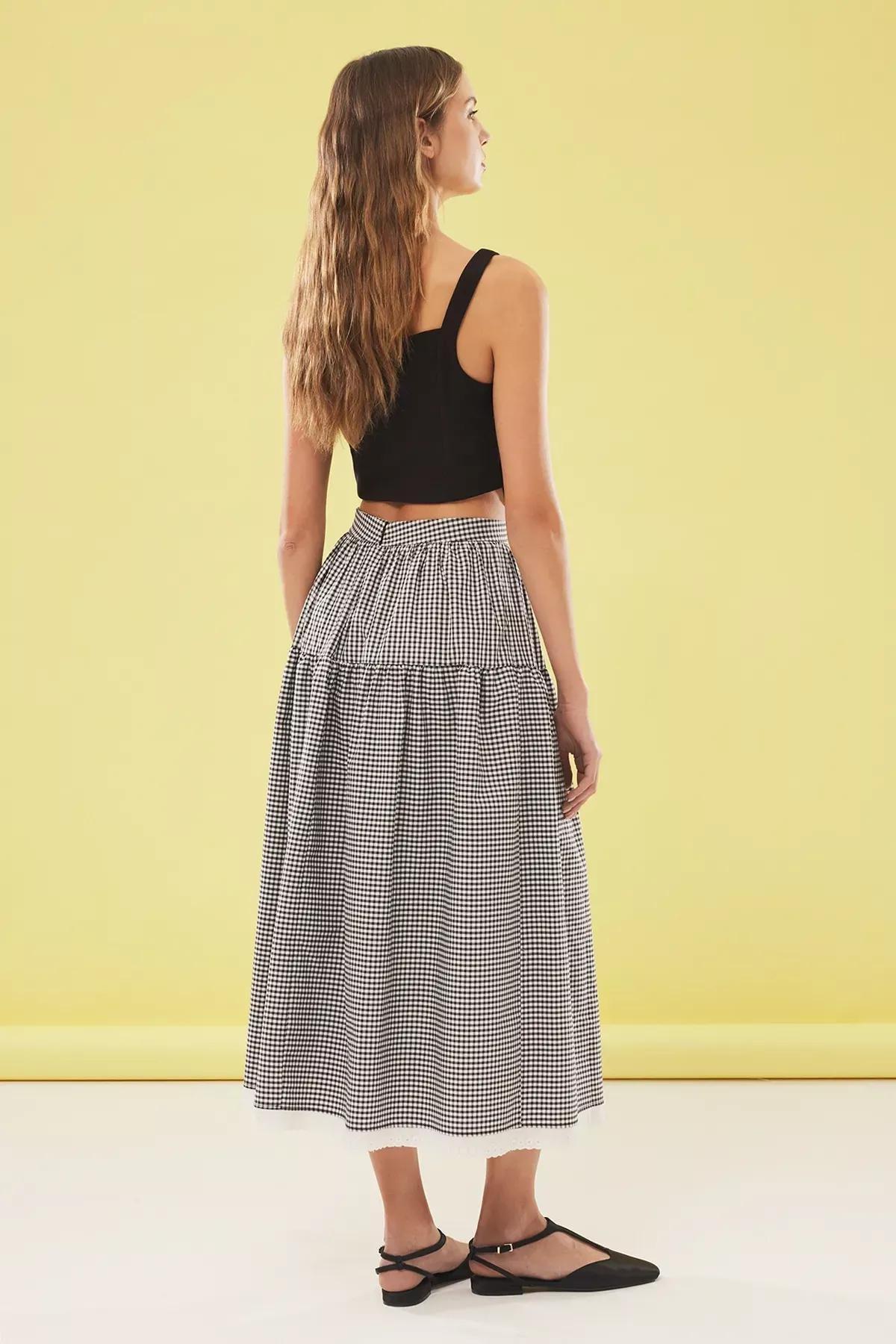 Black Gingham A-Line Midi Skirt, , large image number 4