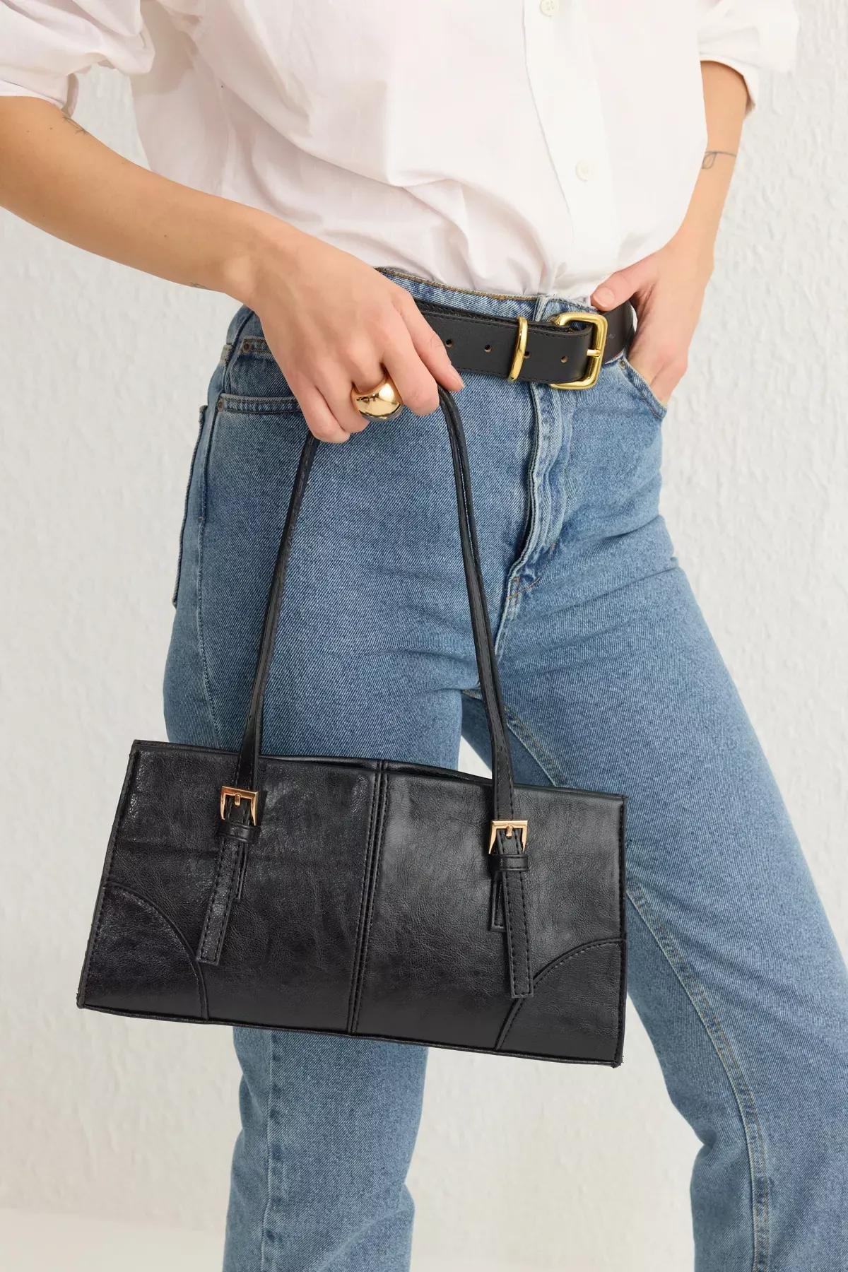 Black Snaped Closure Shoulder Bag, BLACK, large image number 1