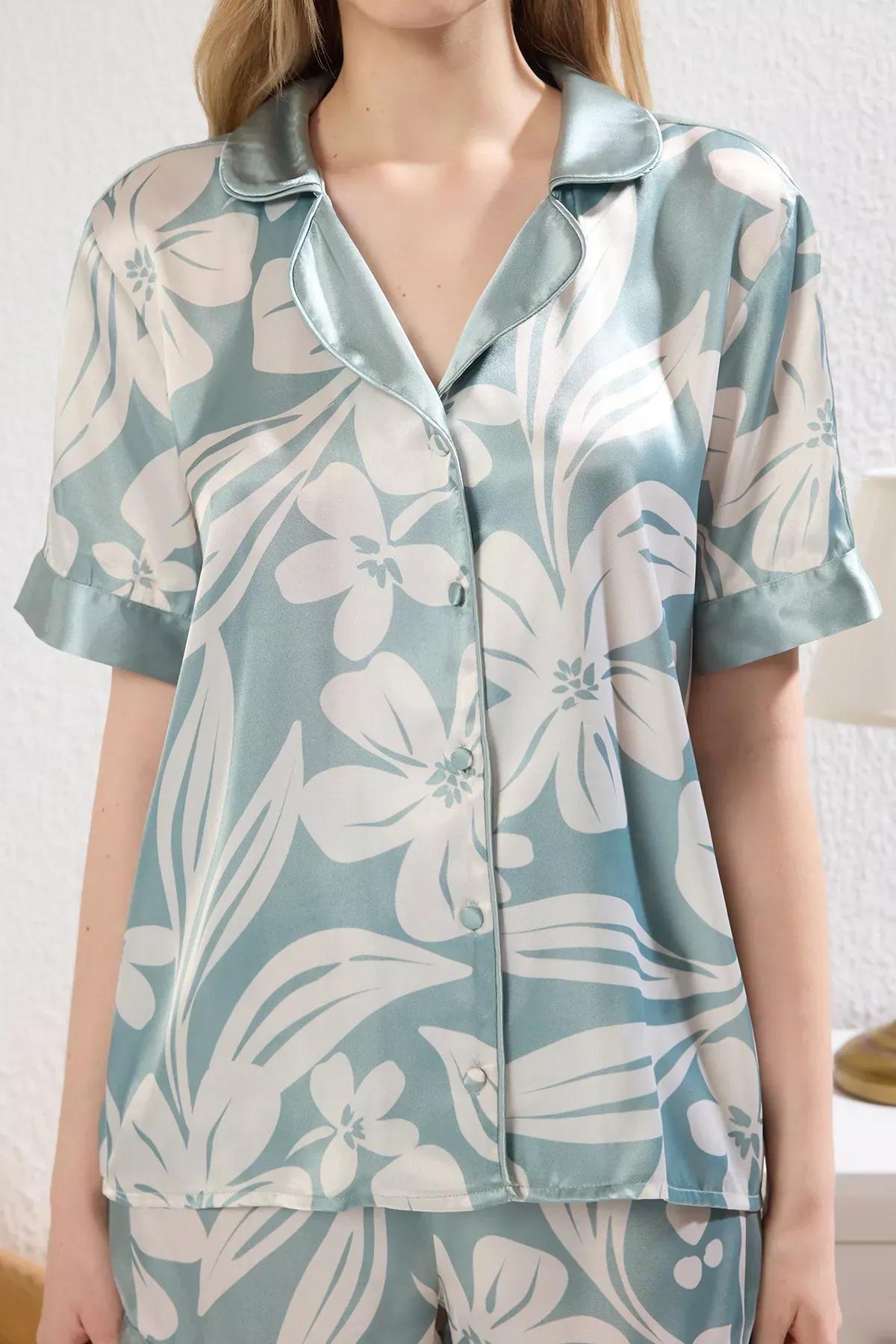 Green Floral Satin Pajama Set with Shorts, , large image number 2