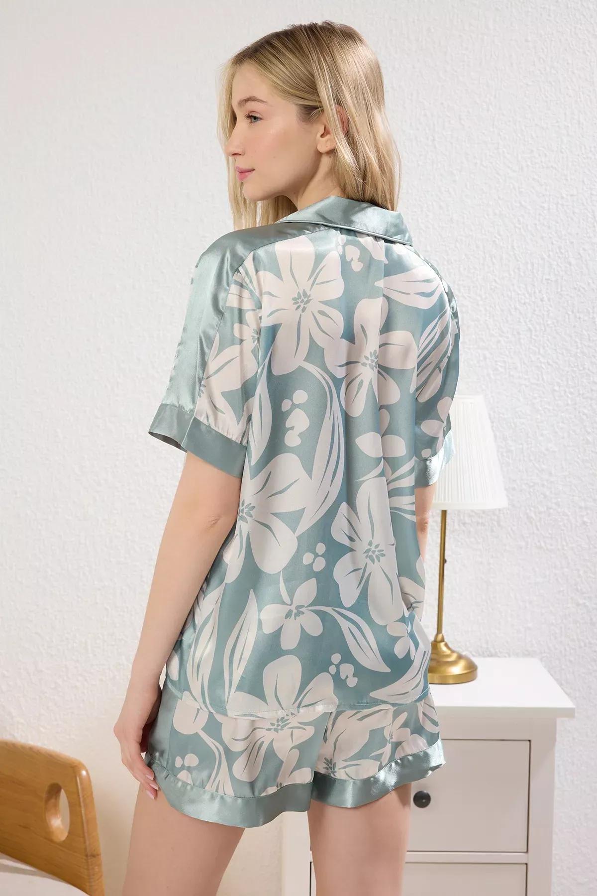 Green Floral Satin Pajama Set with Shorts, , large image number 4