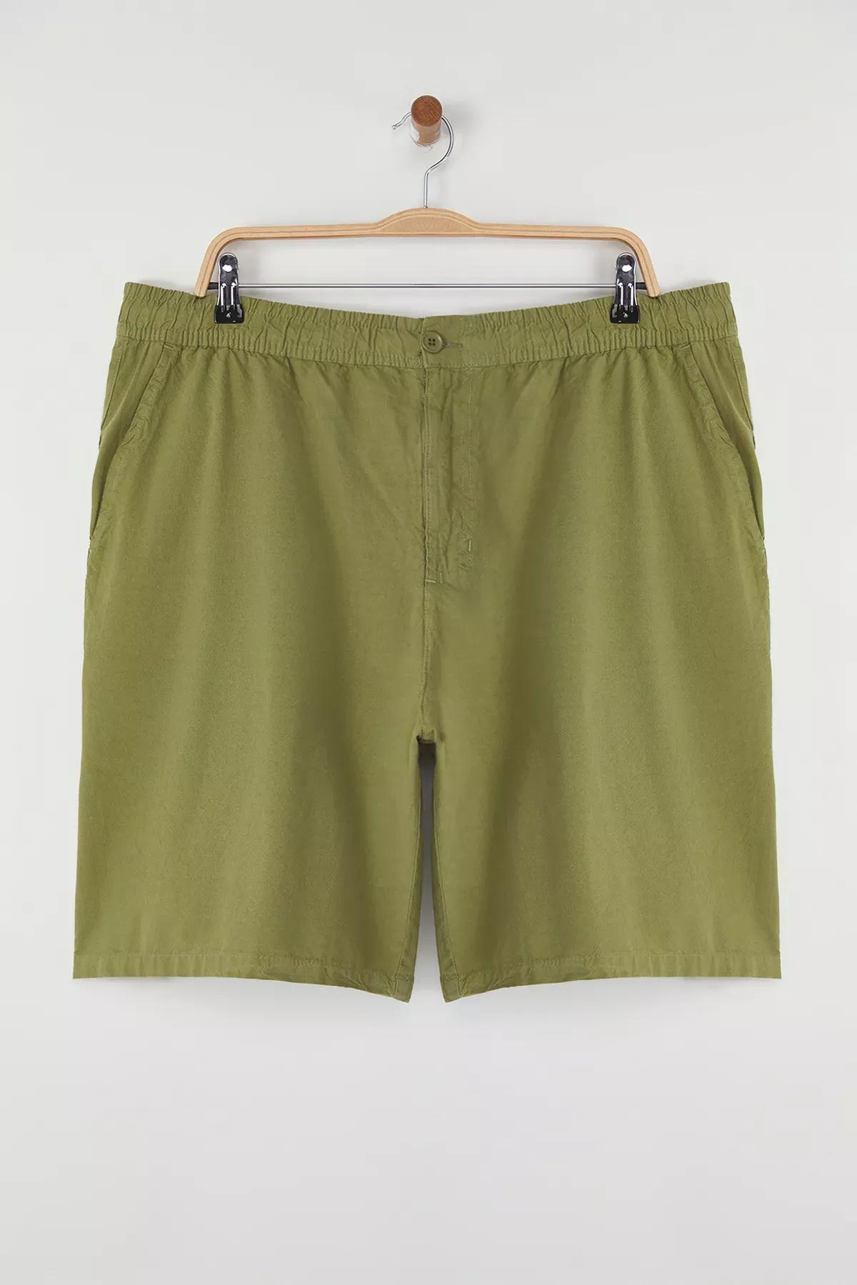 Green Loose Laced Plus-Size Shorts, , large image number 1