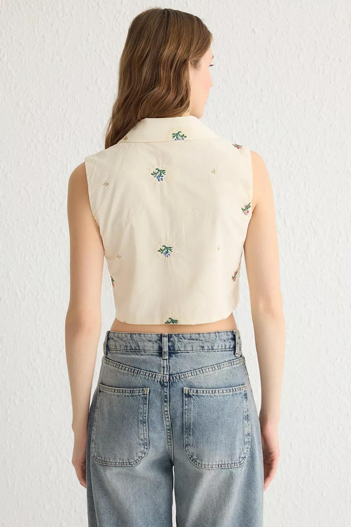 White Embroidered Tie Shirt, , large image number 4