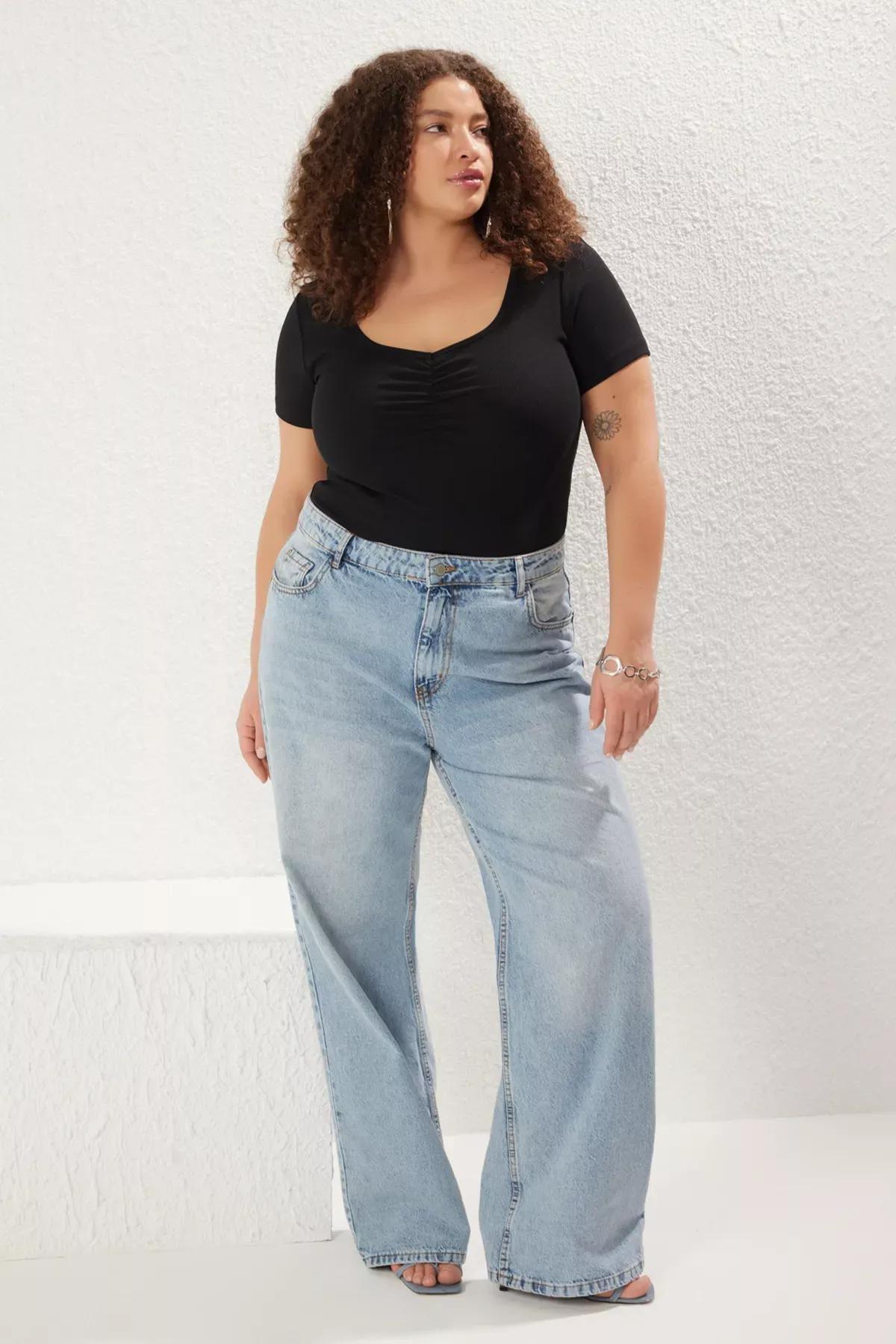 Black V-Neck Gathered Ribbed Plus-Size Blouse, , large image number 1