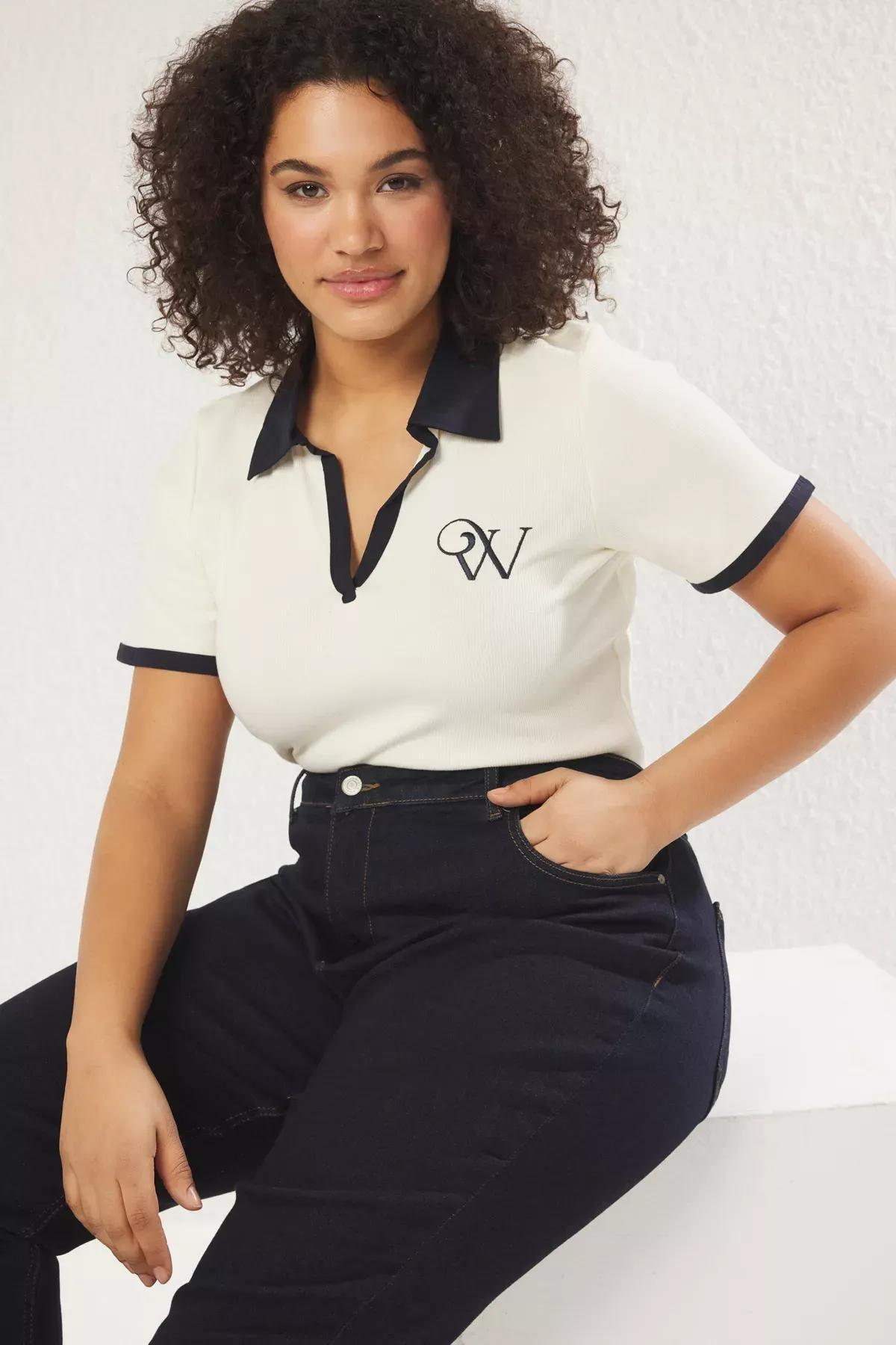 Beige Collared Embroidered Ribbed Plus-Size Blouse, Ecru, large image number 1