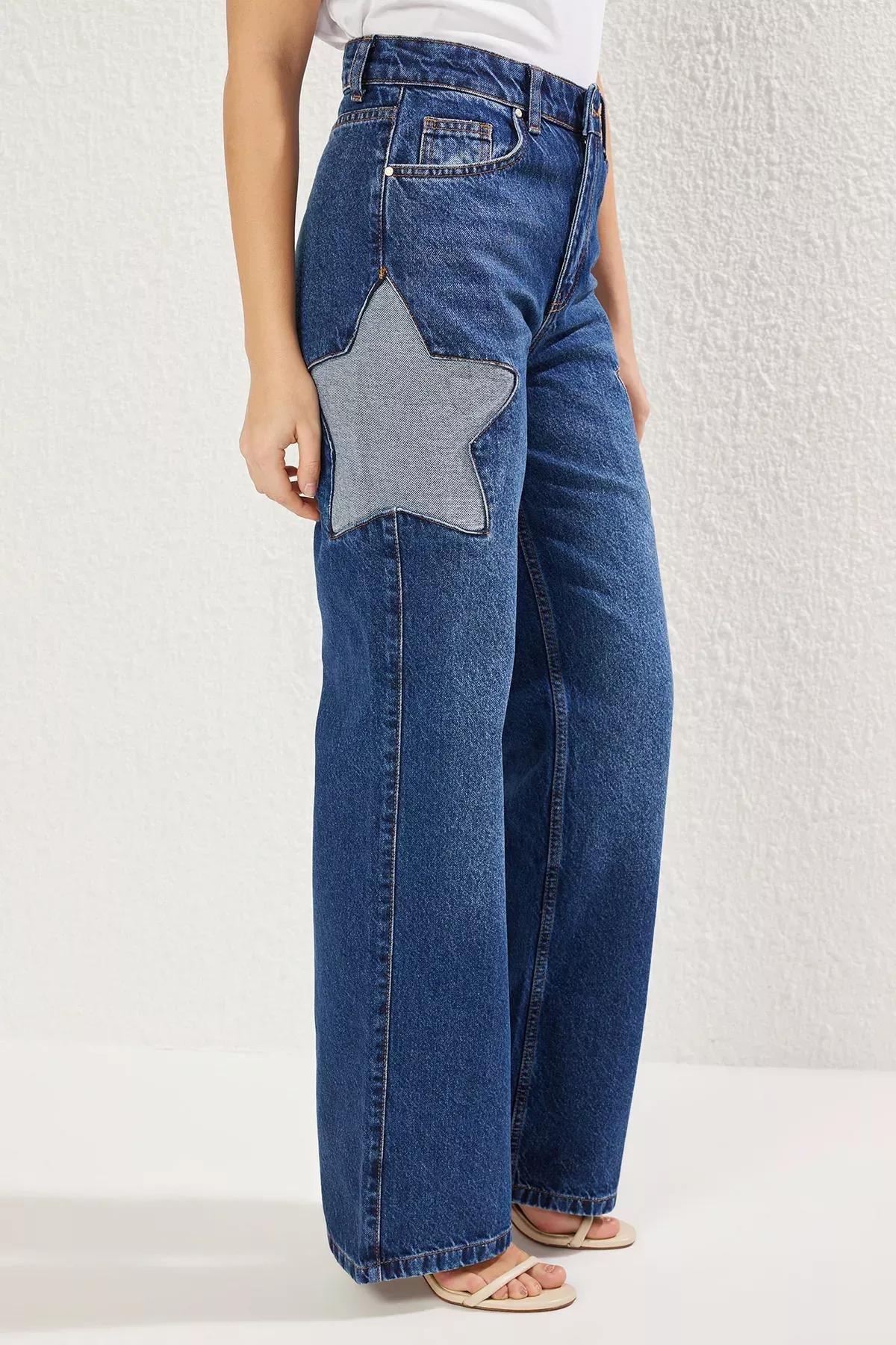 جينز بقصة ساق عريضة بنجوم، أزرق, Blue, large image number 2