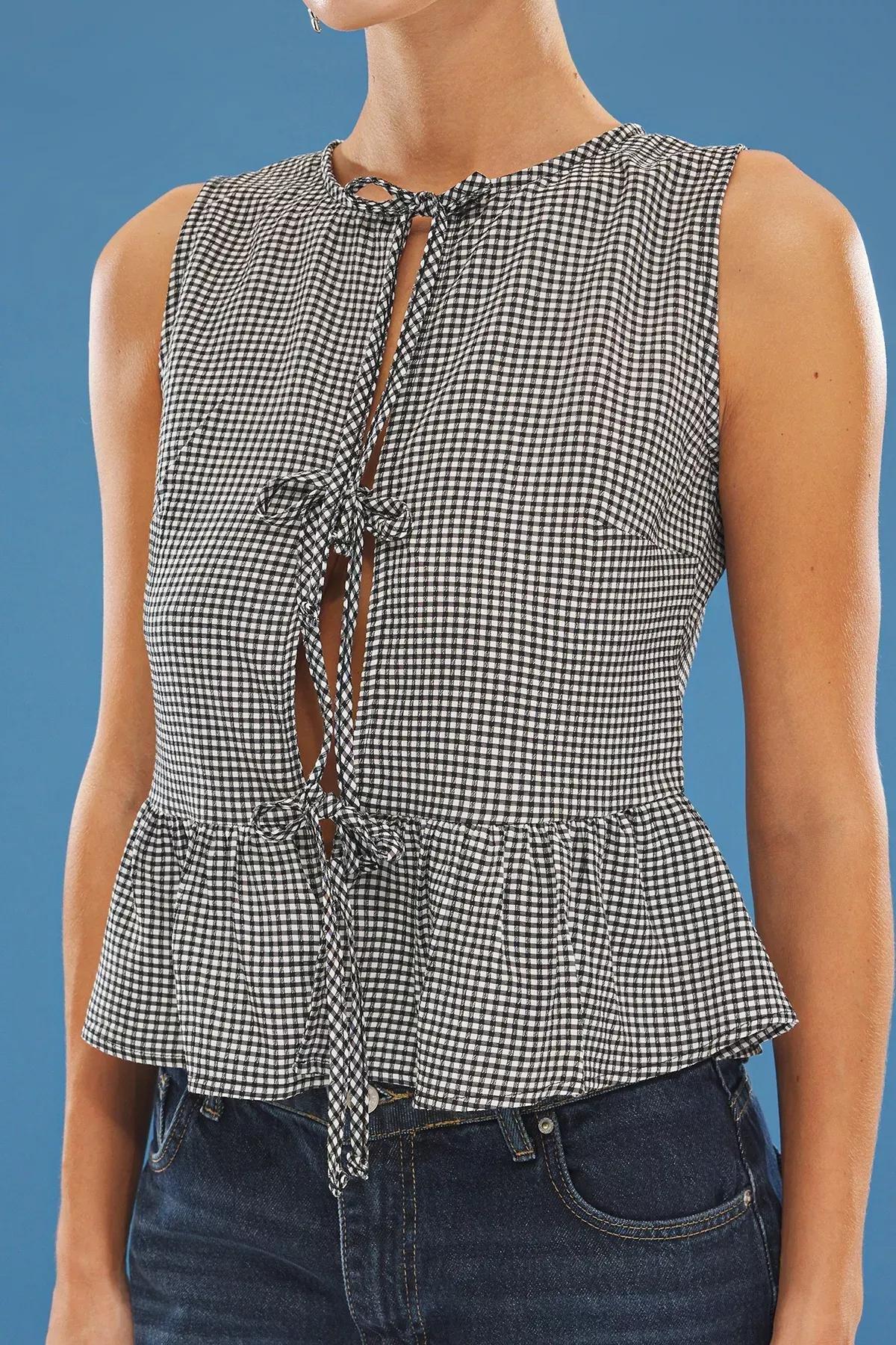 Black Gingham Front Tie Detail Blouse, , large image number 3