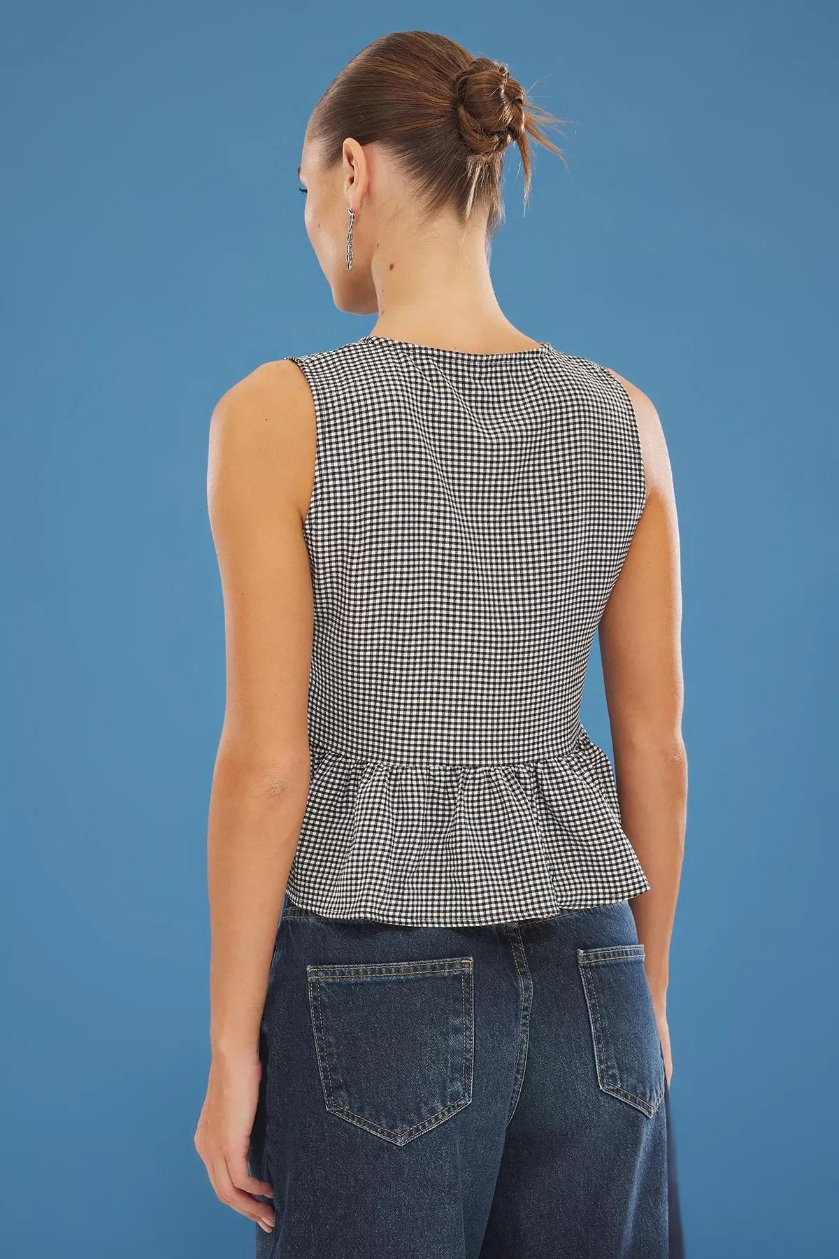 Black Gingham Front Tie Detail Blouse, , large image number 4