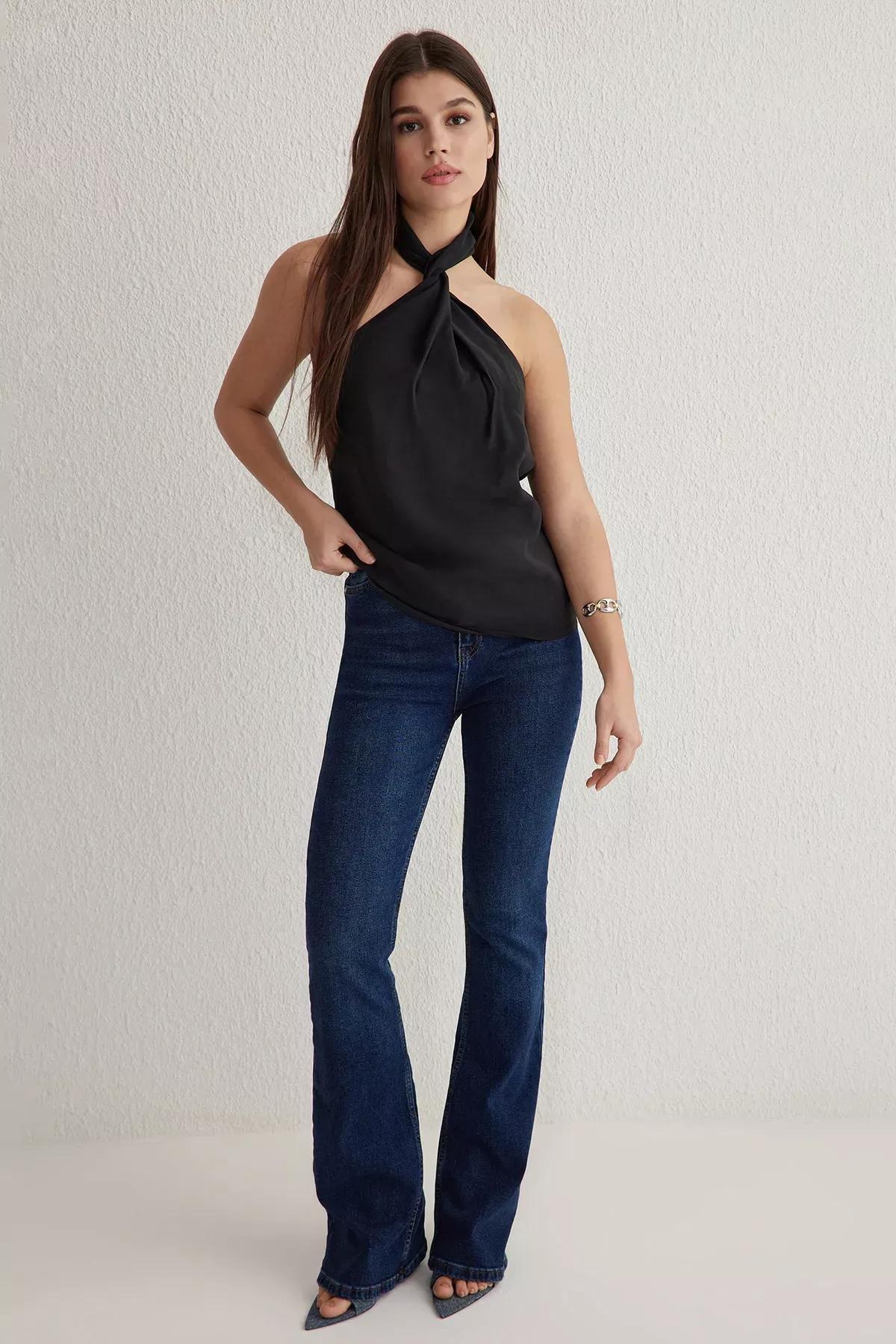 Black Knotted Halter Neck Blouse, , large image number 1