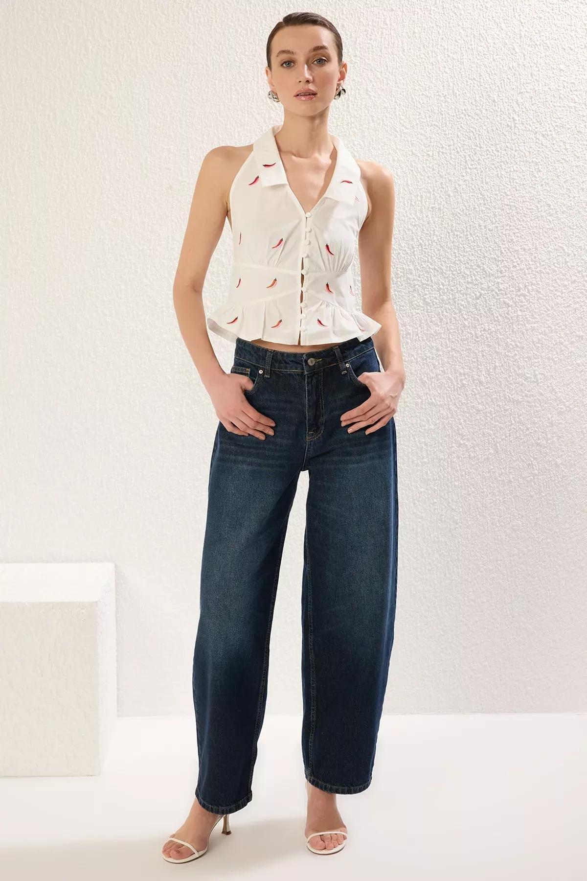 White Embroidered Crop Blouse, White, large image number 1