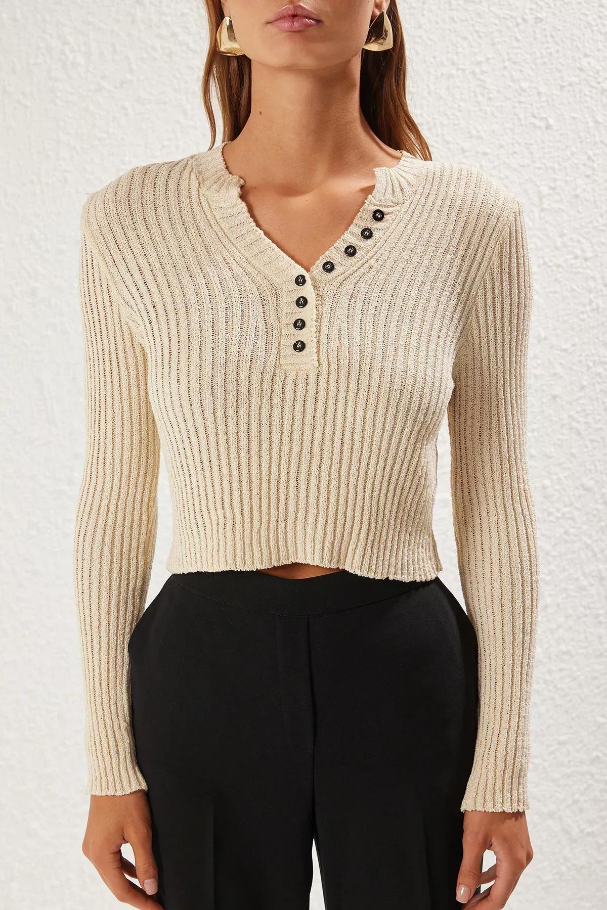 Beige V-Neck Thin Knit Sweater, , large image number 2