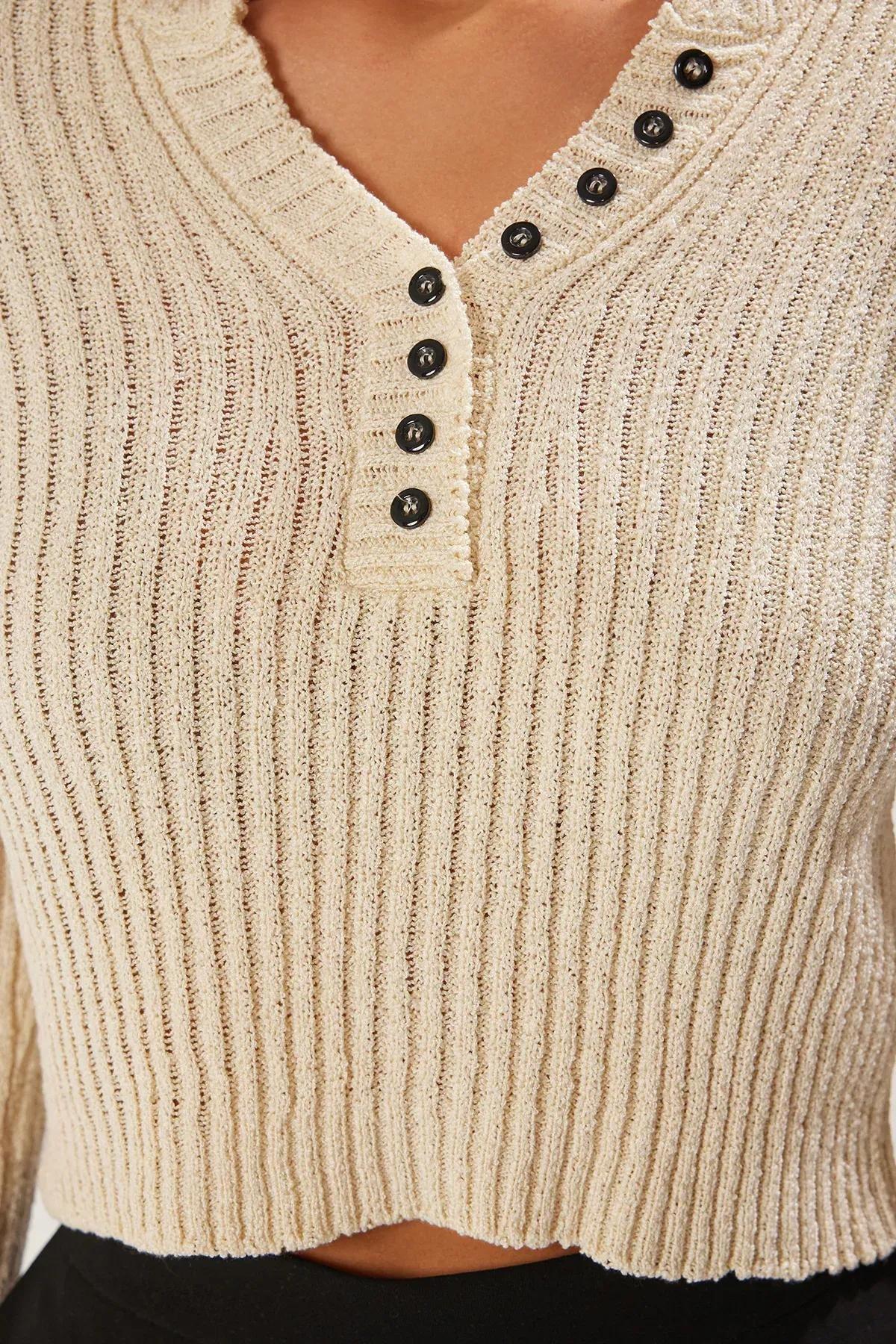 Beige V-Neck Thin Knit Sweater, , large image number 3