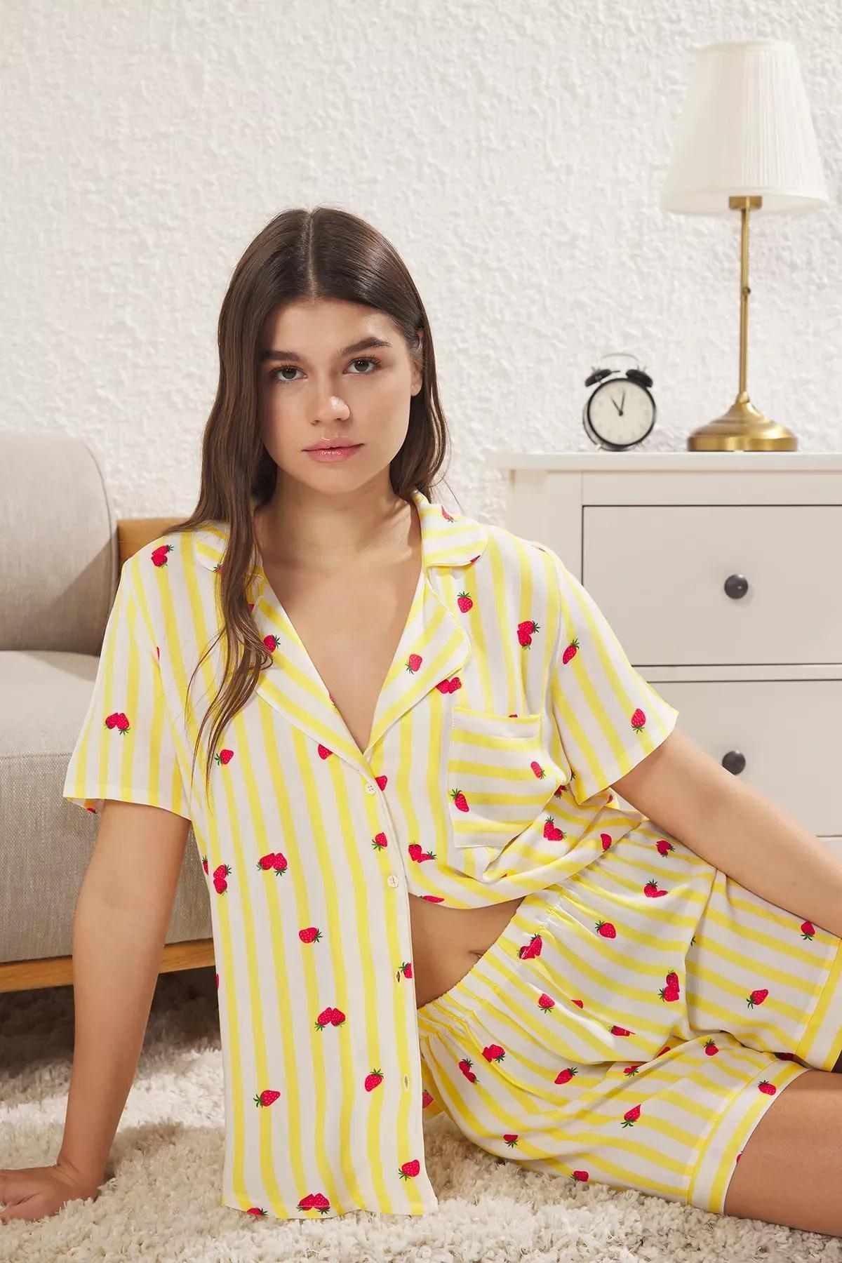 Yellow Striped Patterned Pyjamas Set, C101_7287, large image number 0