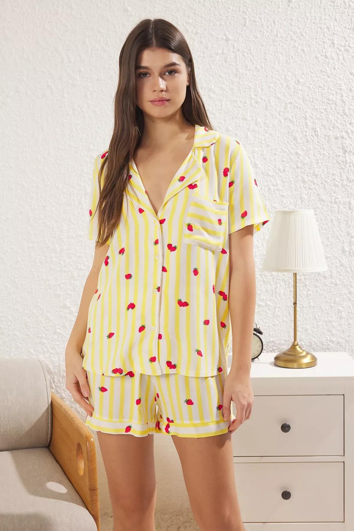 Yellow Striped Patterned Pyjamas Set, C101_7287, large image number 1