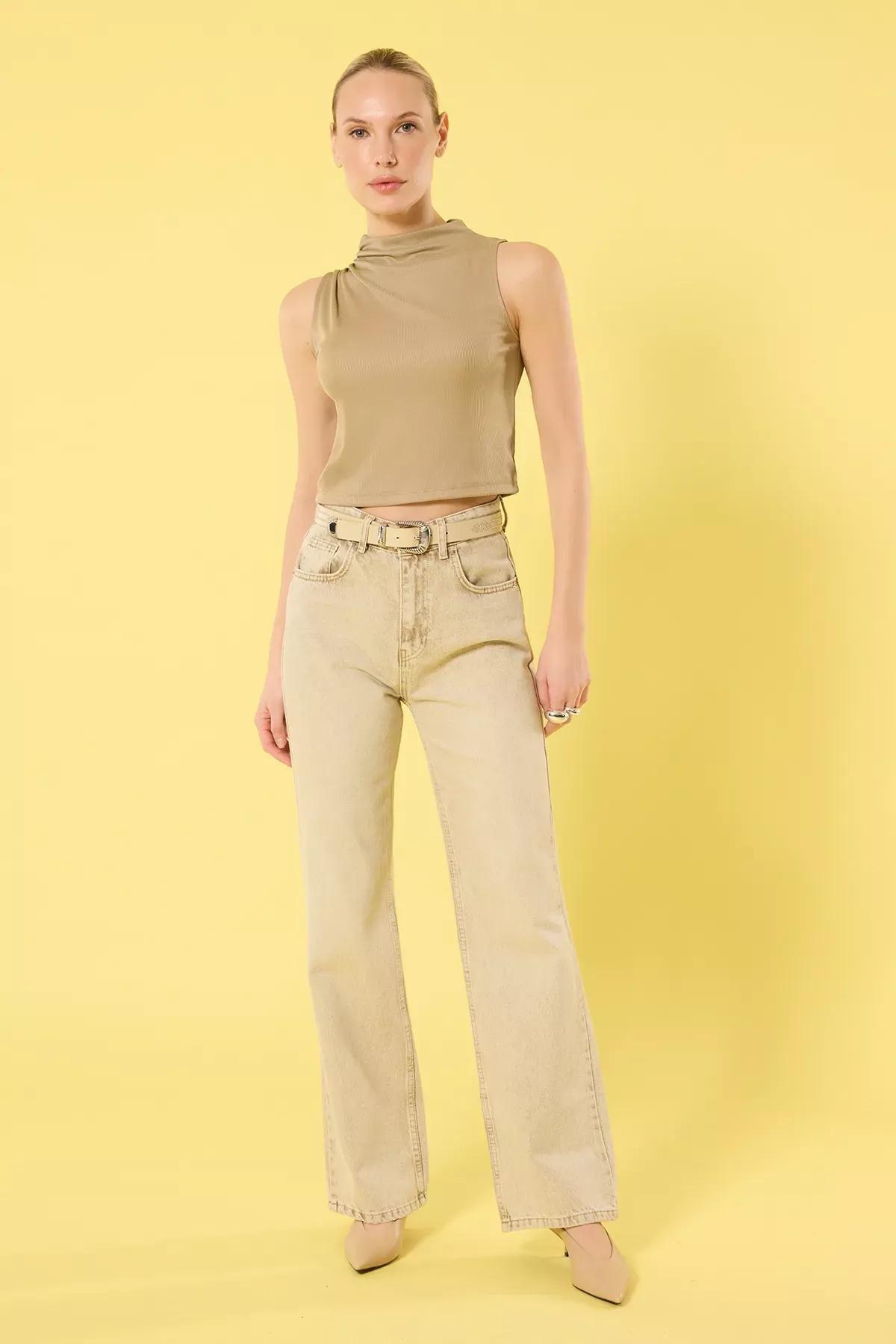 Brown Gathered Crop Knit Blouse, Mink, large image number 2