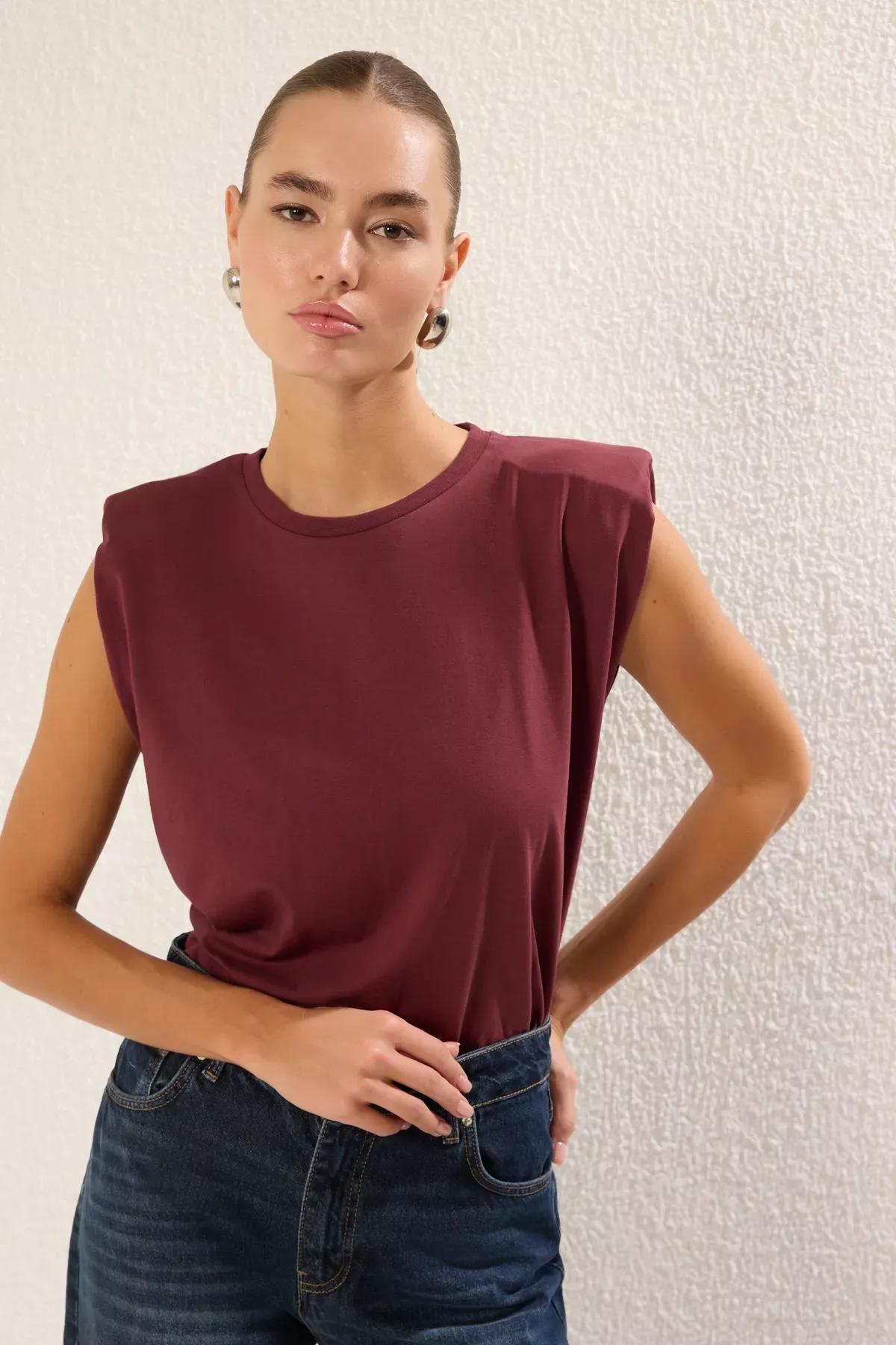 Red Relaxed Padded T-Shirt, C101_7277, large image number 0