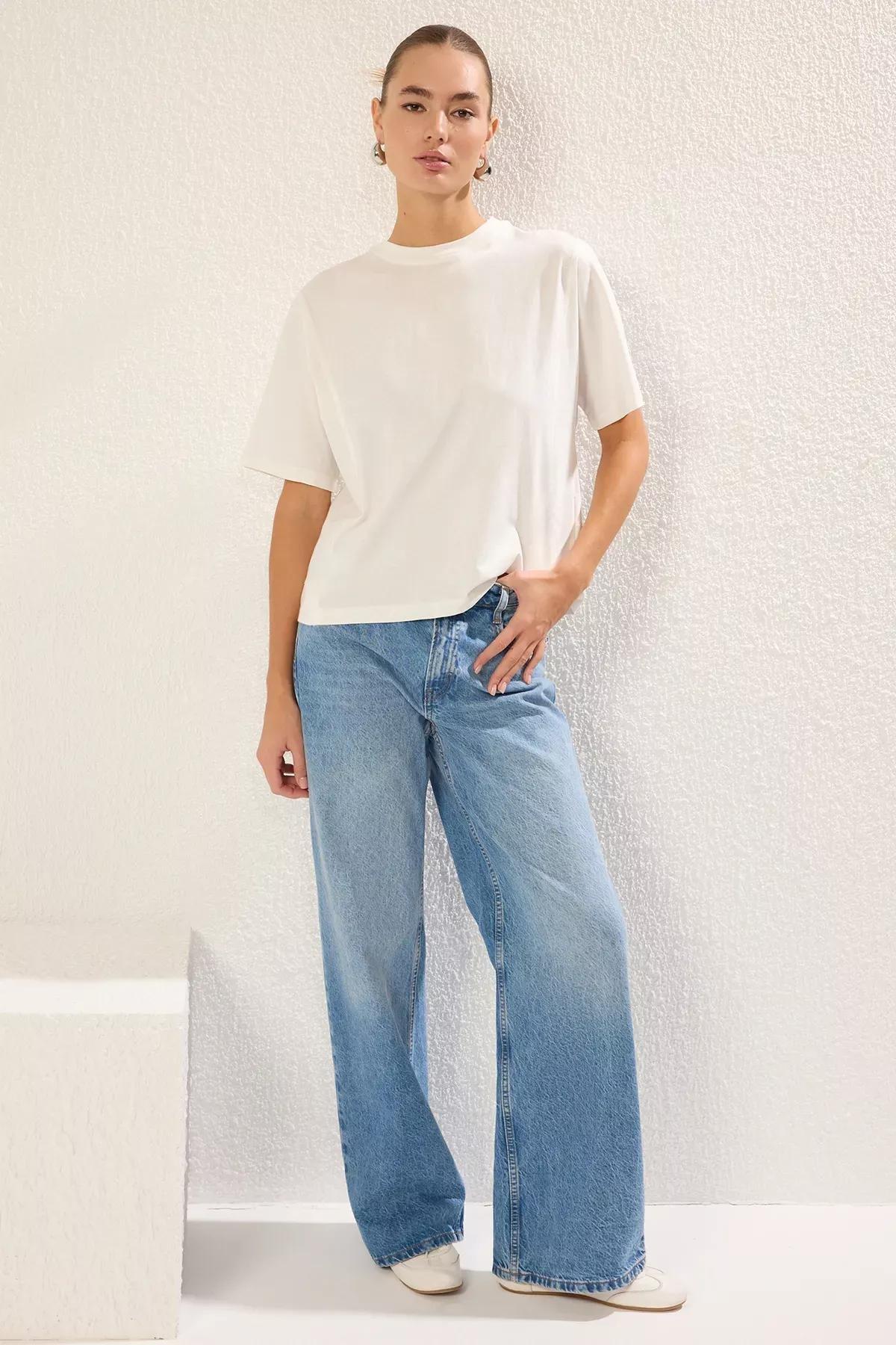 Beige Stitch Detail Relaxed T-Shirt, Ecru, large image number 1