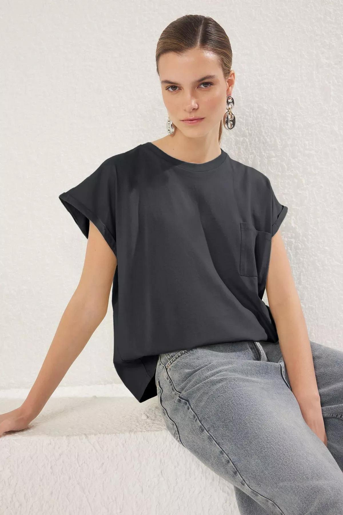 Grey Relaxed Fit Pocket T-Shirt, , large image number 0