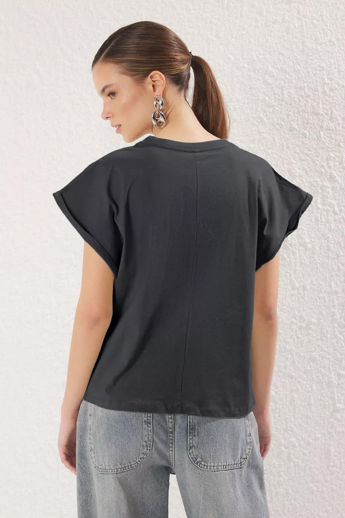 Grey Relaxed Fit Pocket T-Shirt, , large image number 4