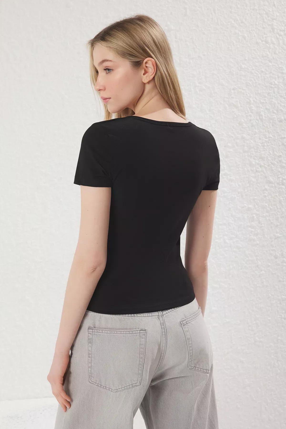 Black Sweetheart Neck Blouse, , large image number 3
